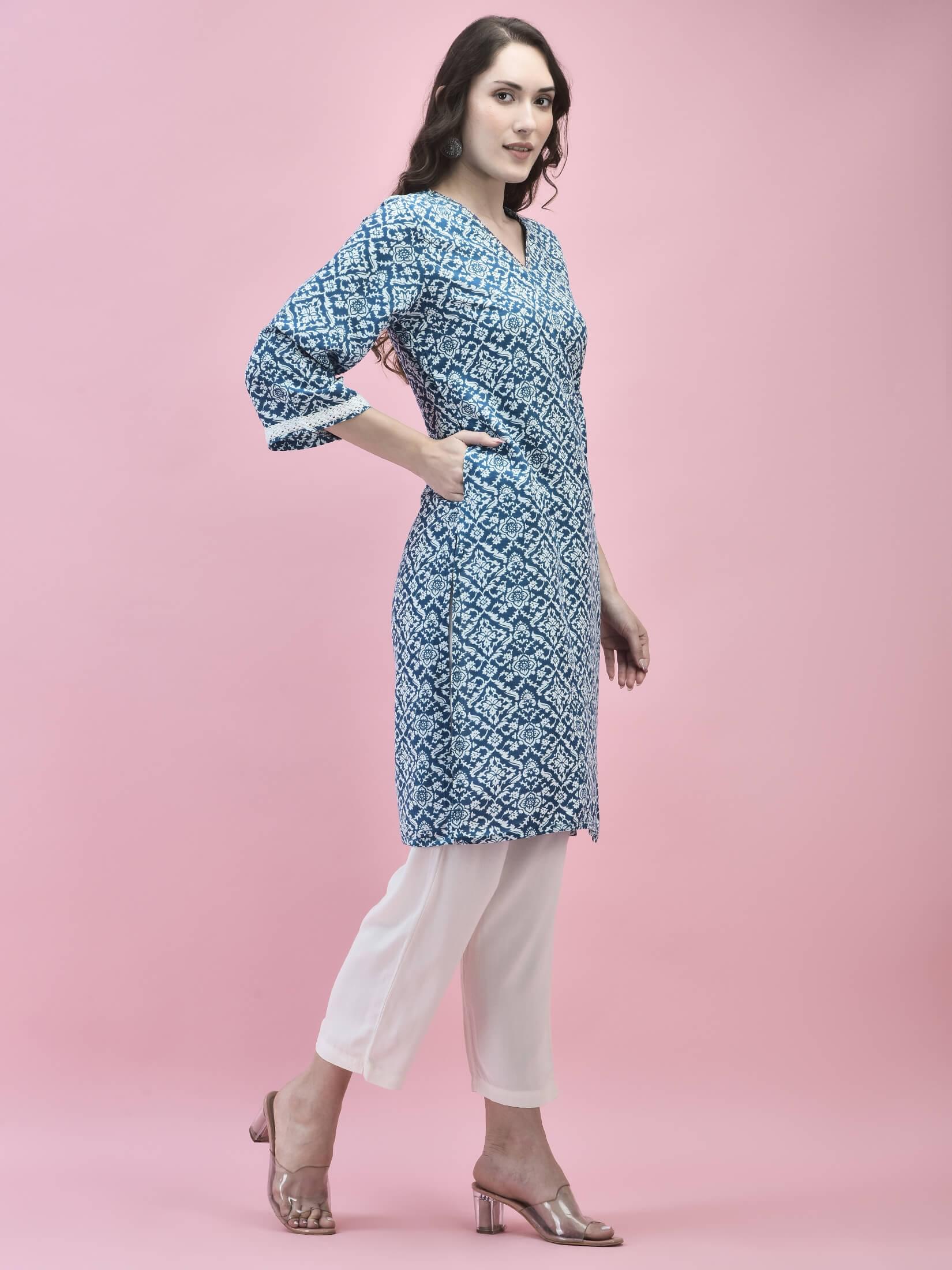 Women Liva Rayon Blue Floral Print Kurta.