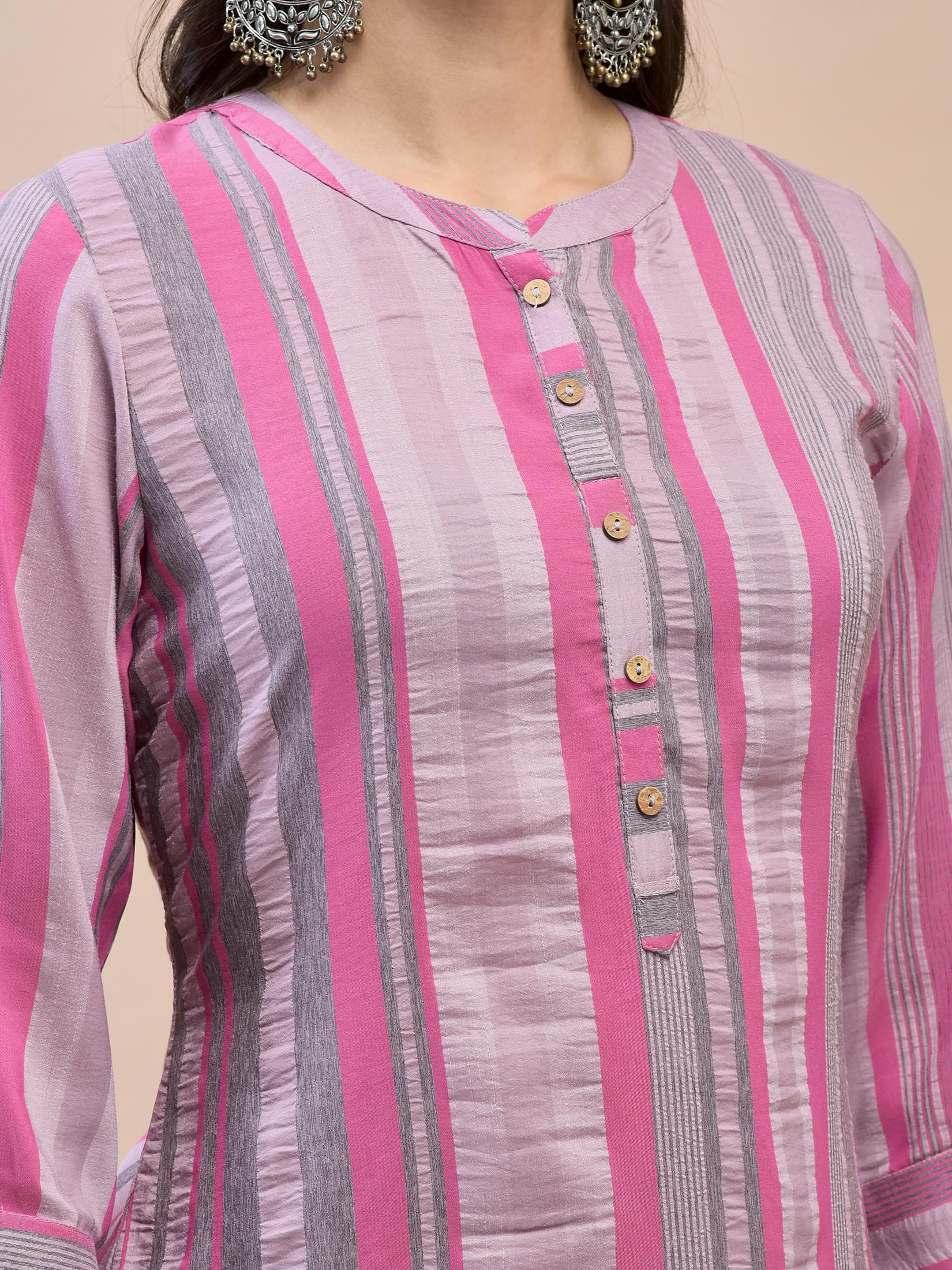 Women Poly Viscose Pink Stripe Print Kurti.