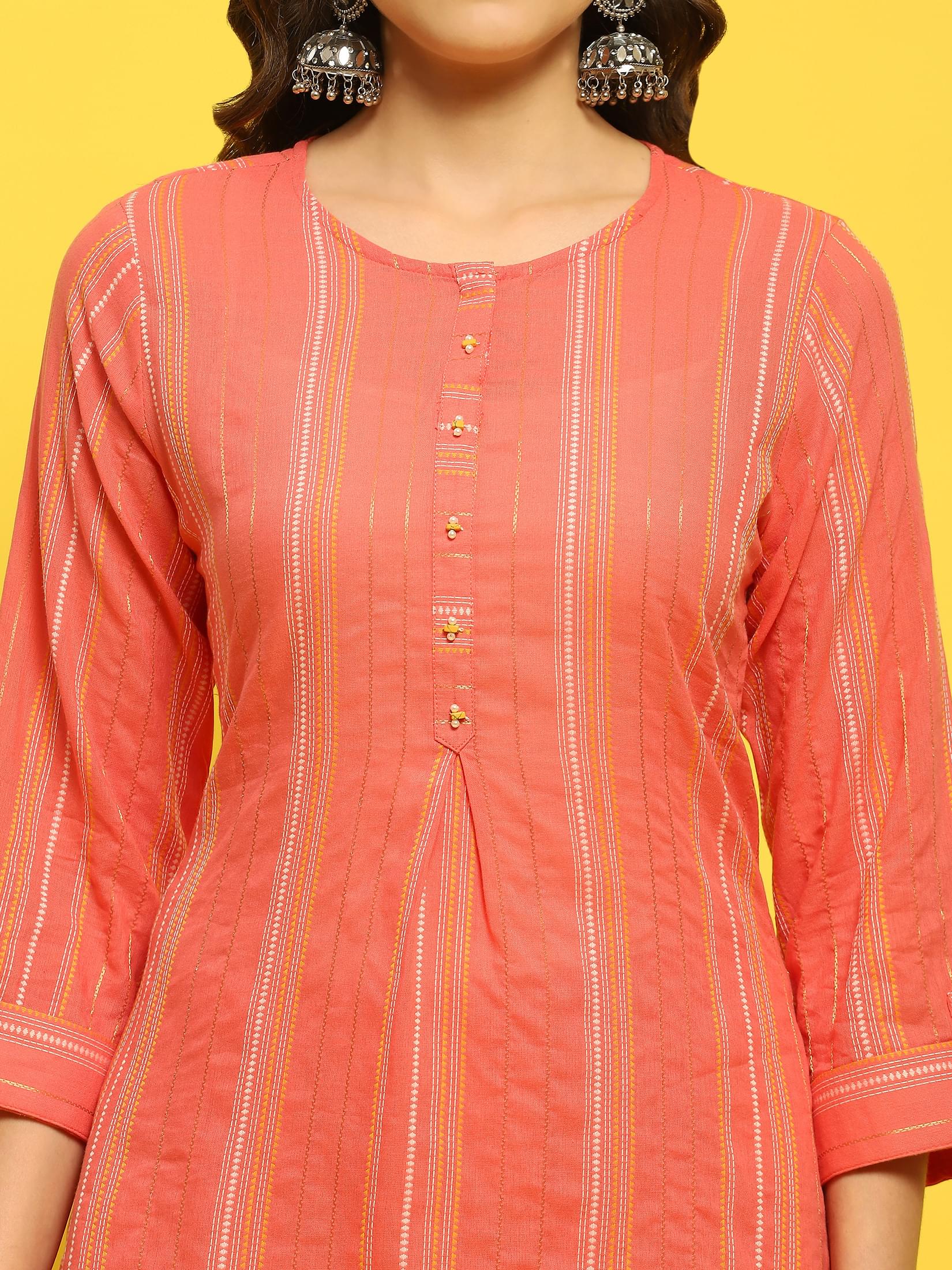 Women Cotton Peach Yarn Dyed Kurta With Comfort Pant.