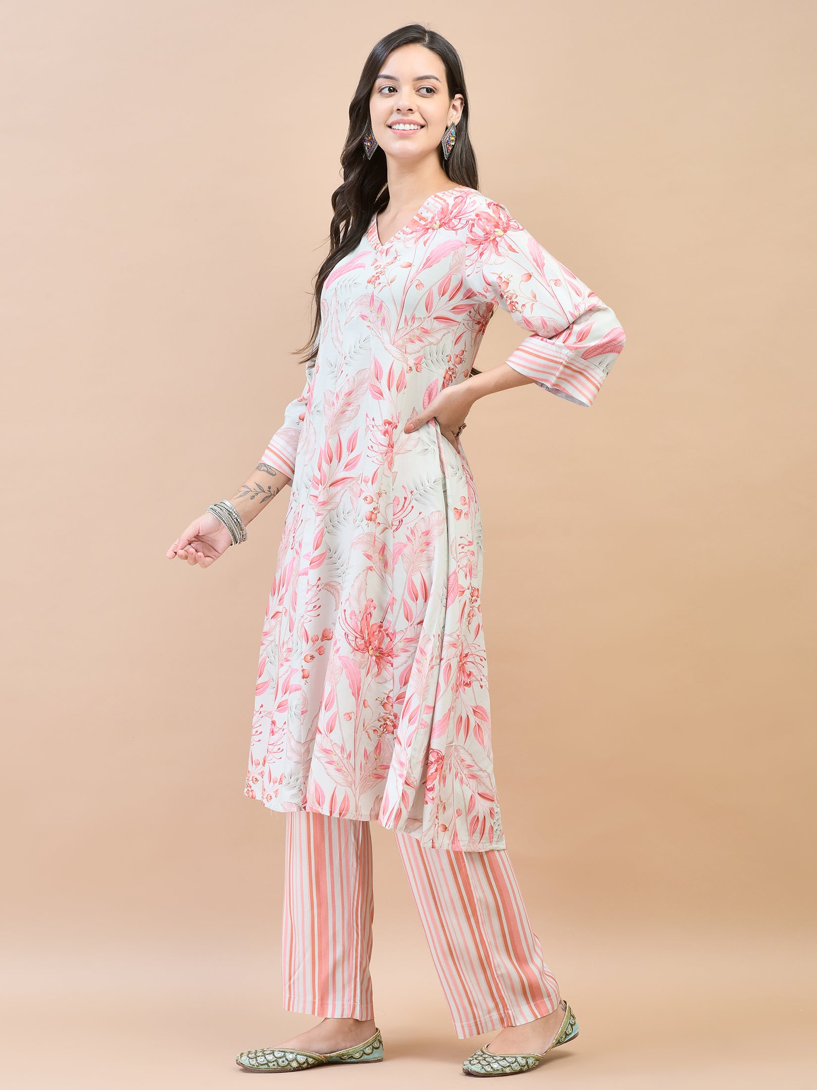 12209MINTGREENCORAL_left