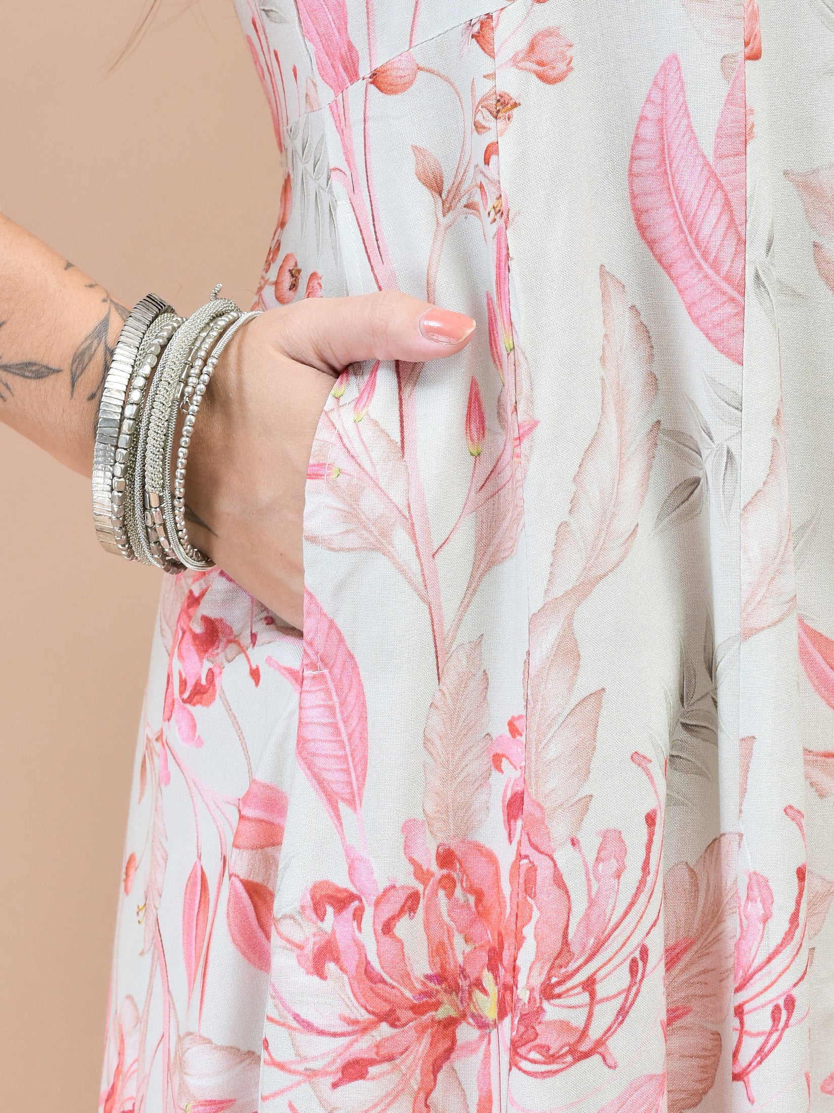 12209MINTGREENCORAL_pocket