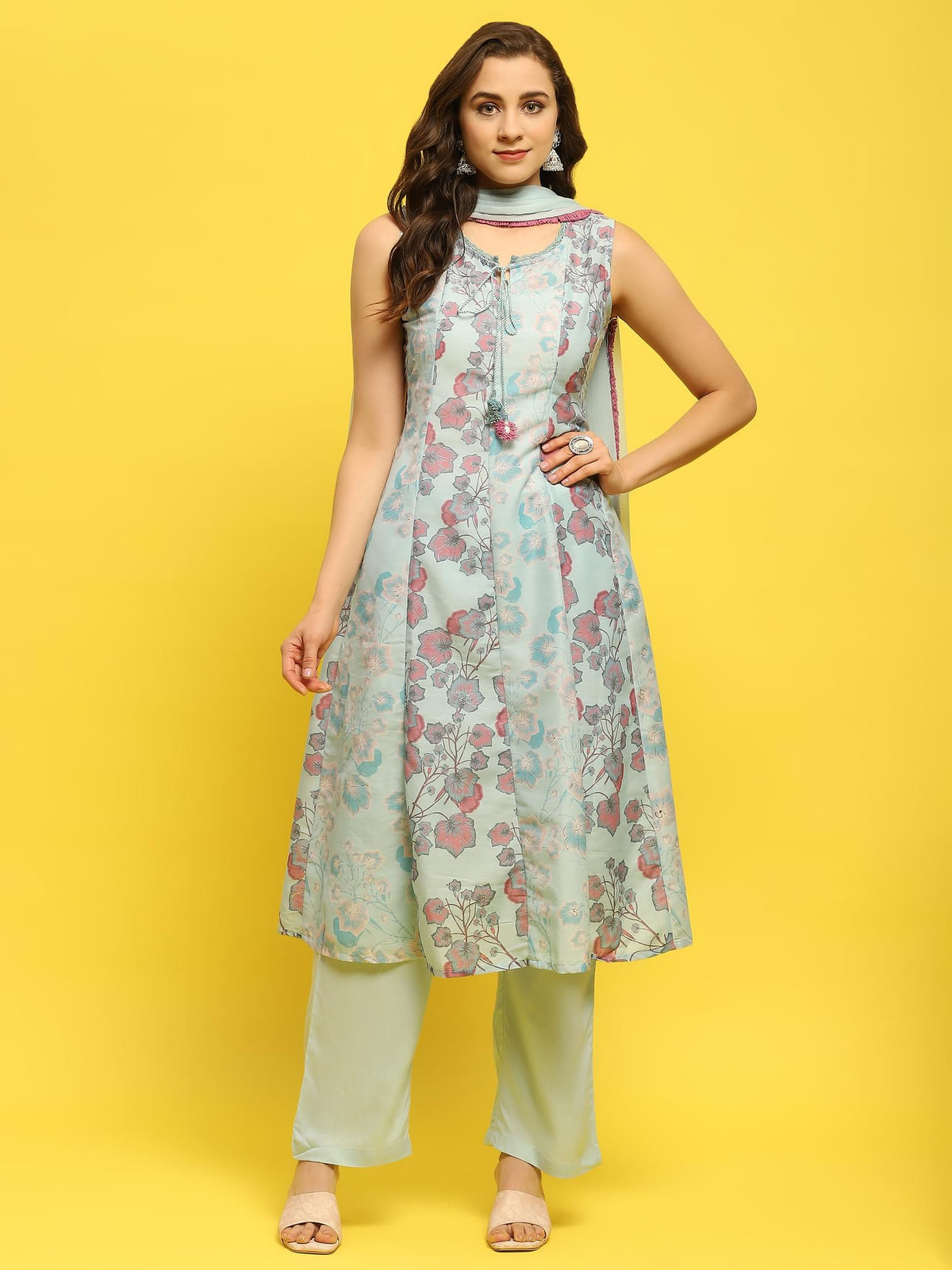 Women Light Blue Muslin Kurta Comfort Pant Dupatta.