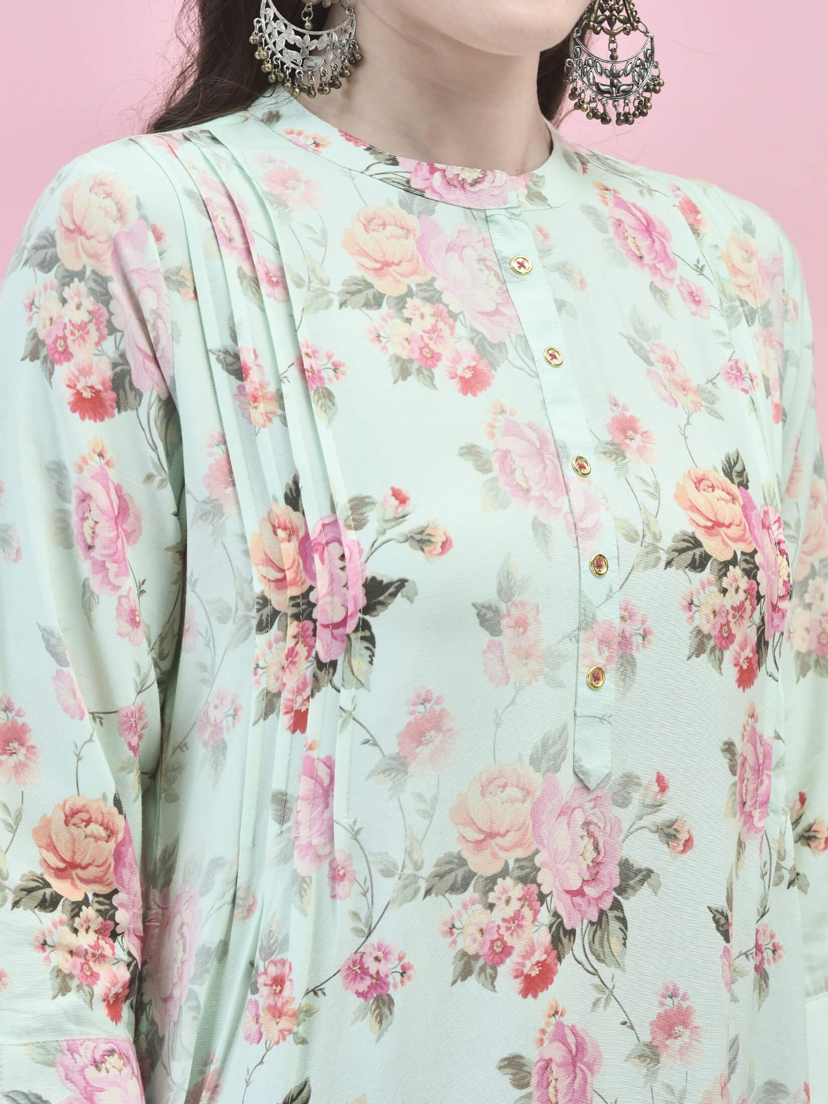Women Liva Rayon Green Floral Print Kurti.