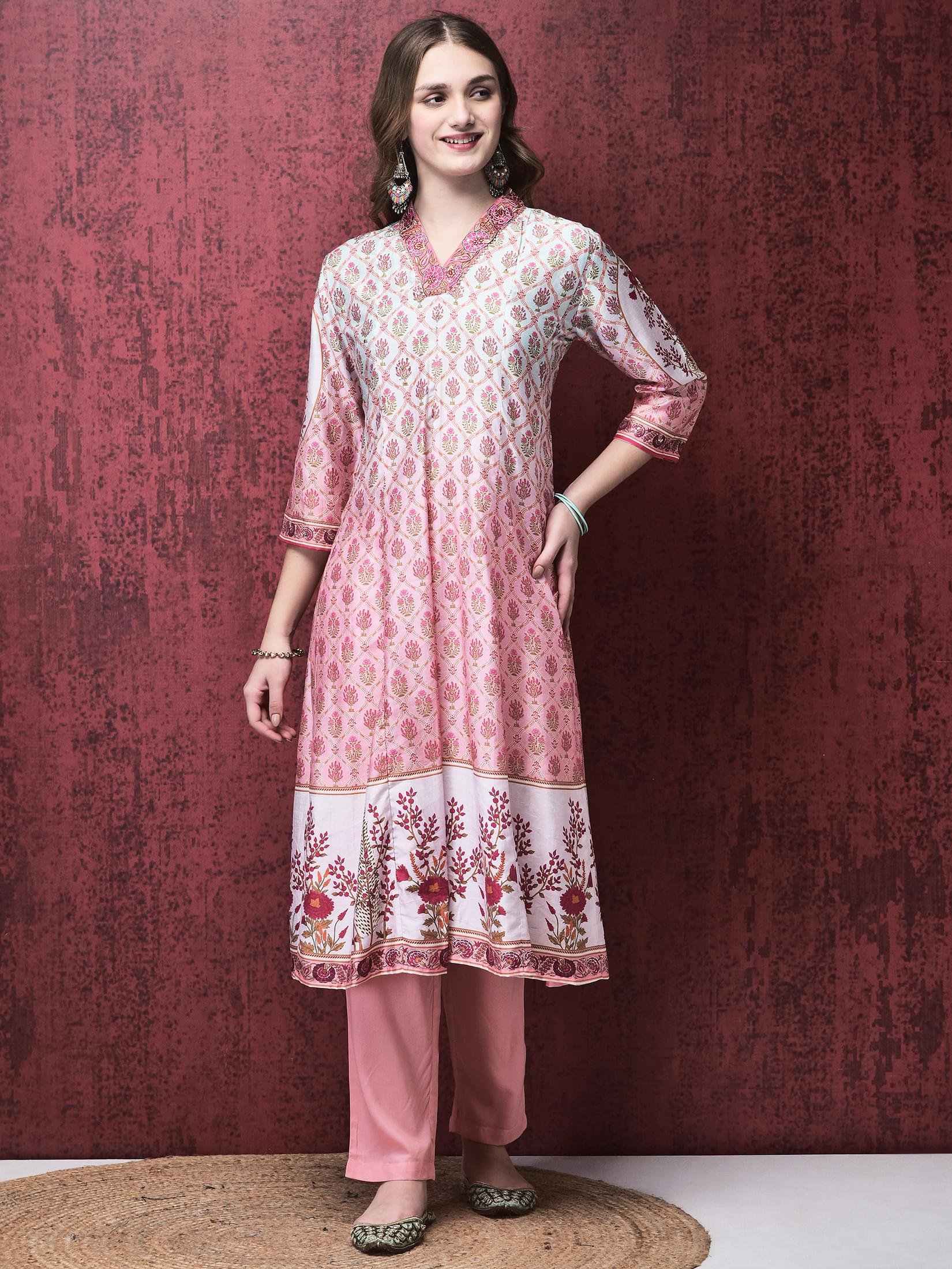Women Liva (Viscose) Pink Ornamental Print Kurta Trouser Chanderi Dupatta.