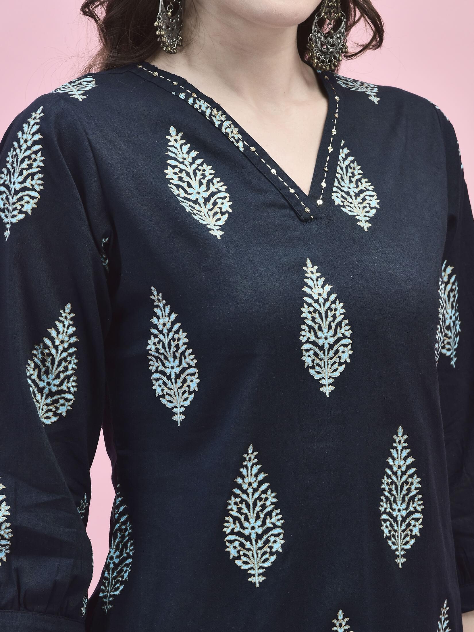 Women Cotton Navy Blue Tropical Print Tunic.