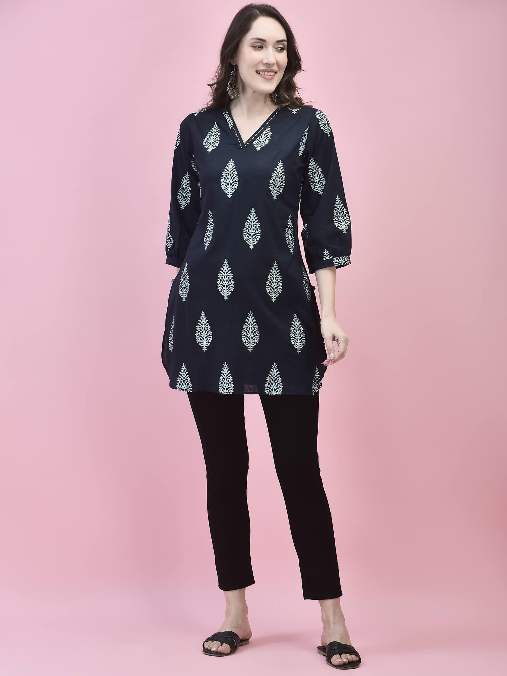 Women Cotton Navy Blue Tropical Print Tunic.