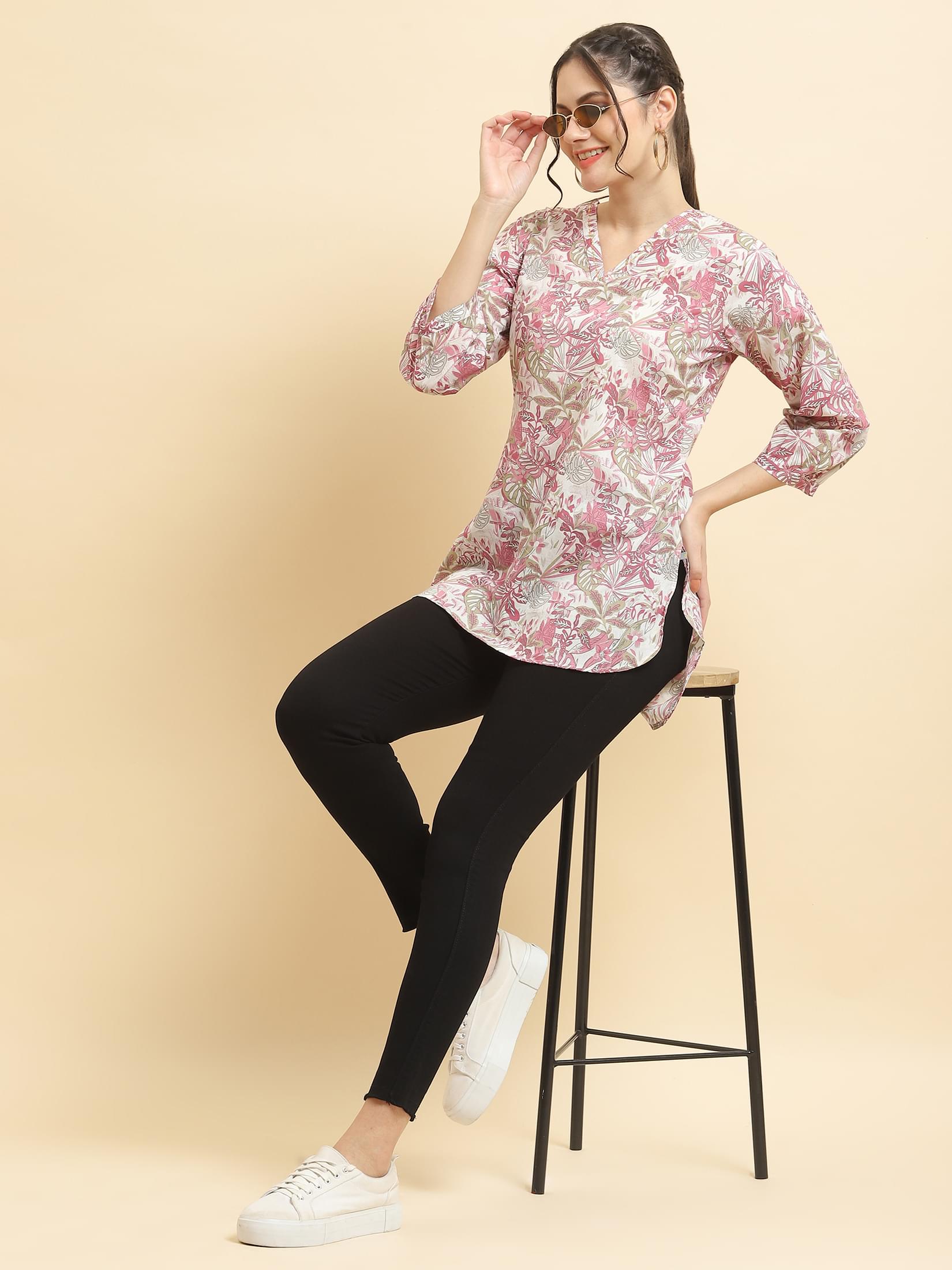 Women Cotton Mauve Tropical Print Tunic.