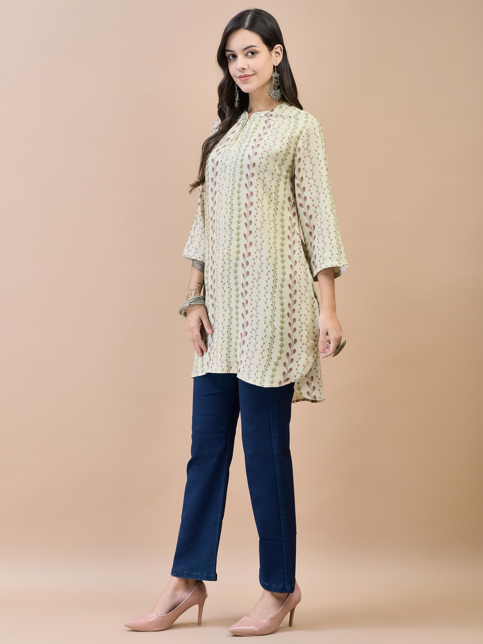 Women Liva Rayon Olive Floral Print Tunic.