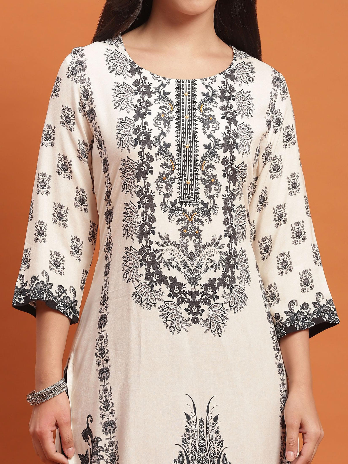 Women Black Floral Print Kurta Comfort Pant Dupatta.