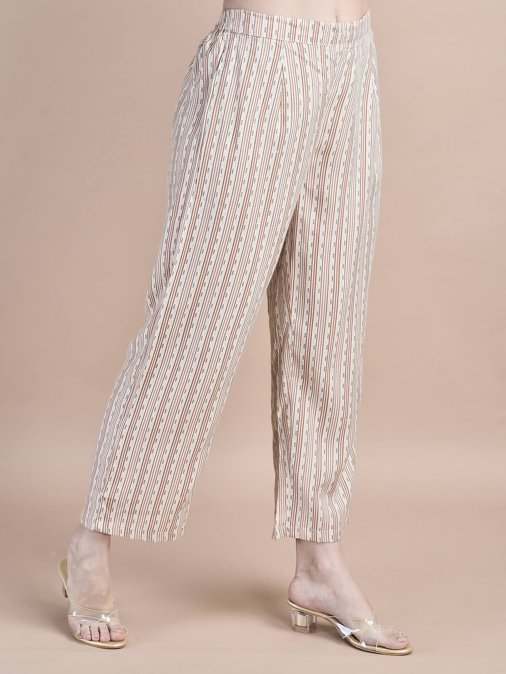 12339CREAMRUST_bottom