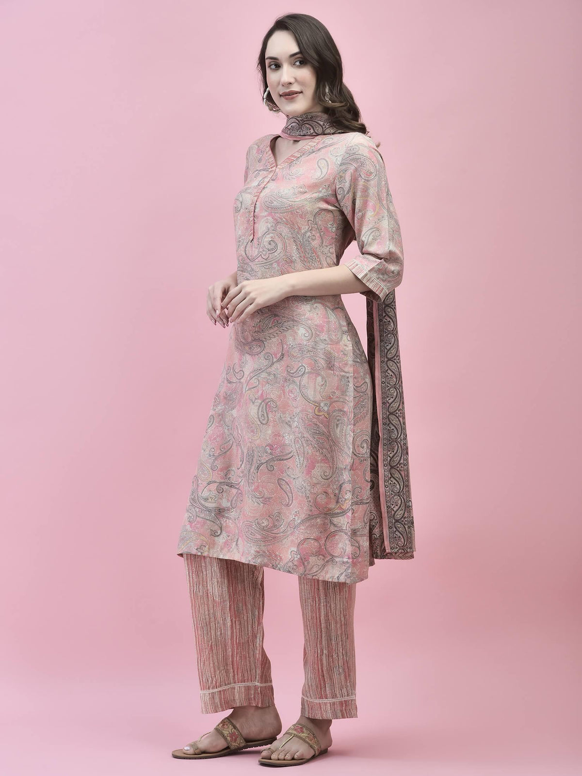 Women Poly Viscose Pink Paisley Kurta Comfort Pant Dupatta.