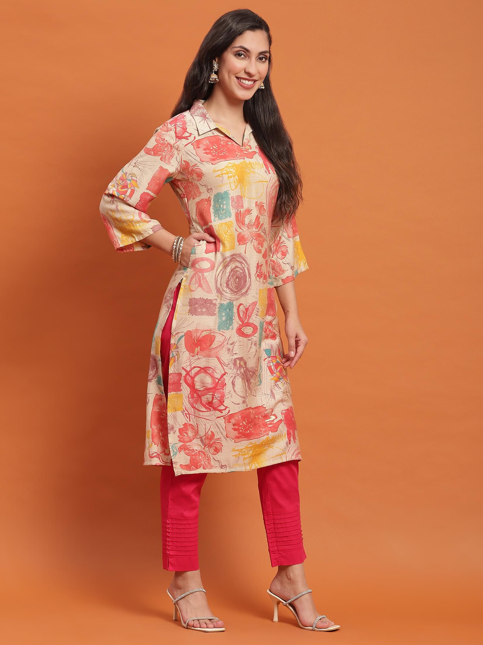 Women Peach Abstract Print Kurta.