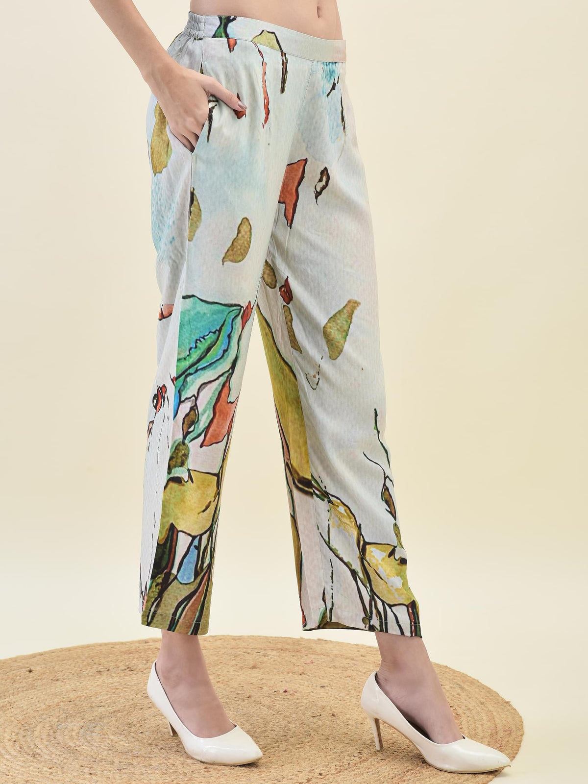Women Liva Rayon Multicolor Printed Co-Ord Set.