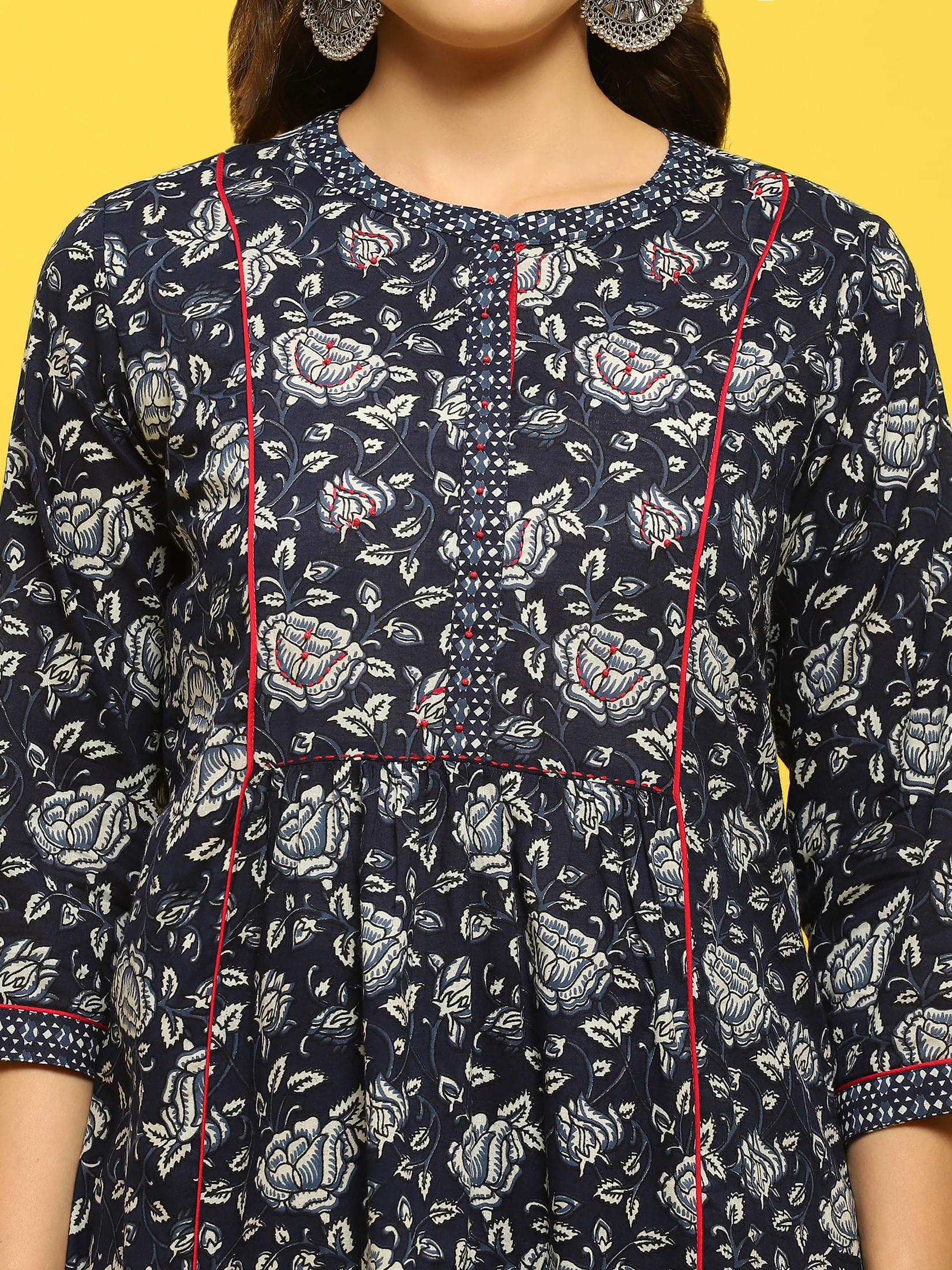 Women Cotton Indigo Floral Print Kurta Harem Pant Dupatta.
