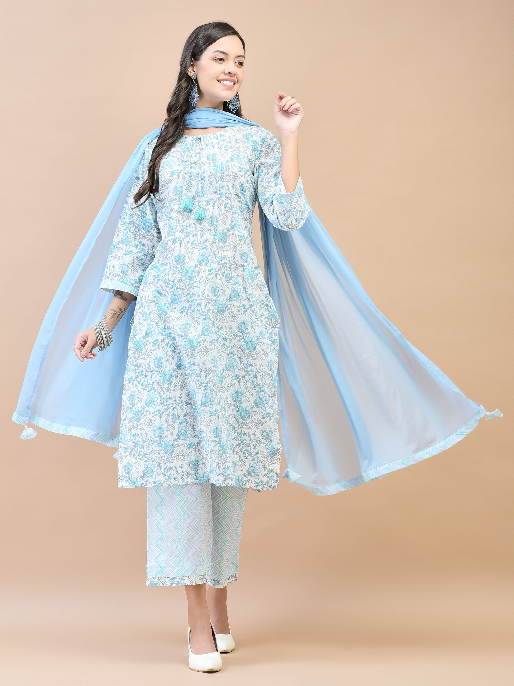 Women Jacquard Grey Woven Kurta Comfort Pant Dupatta