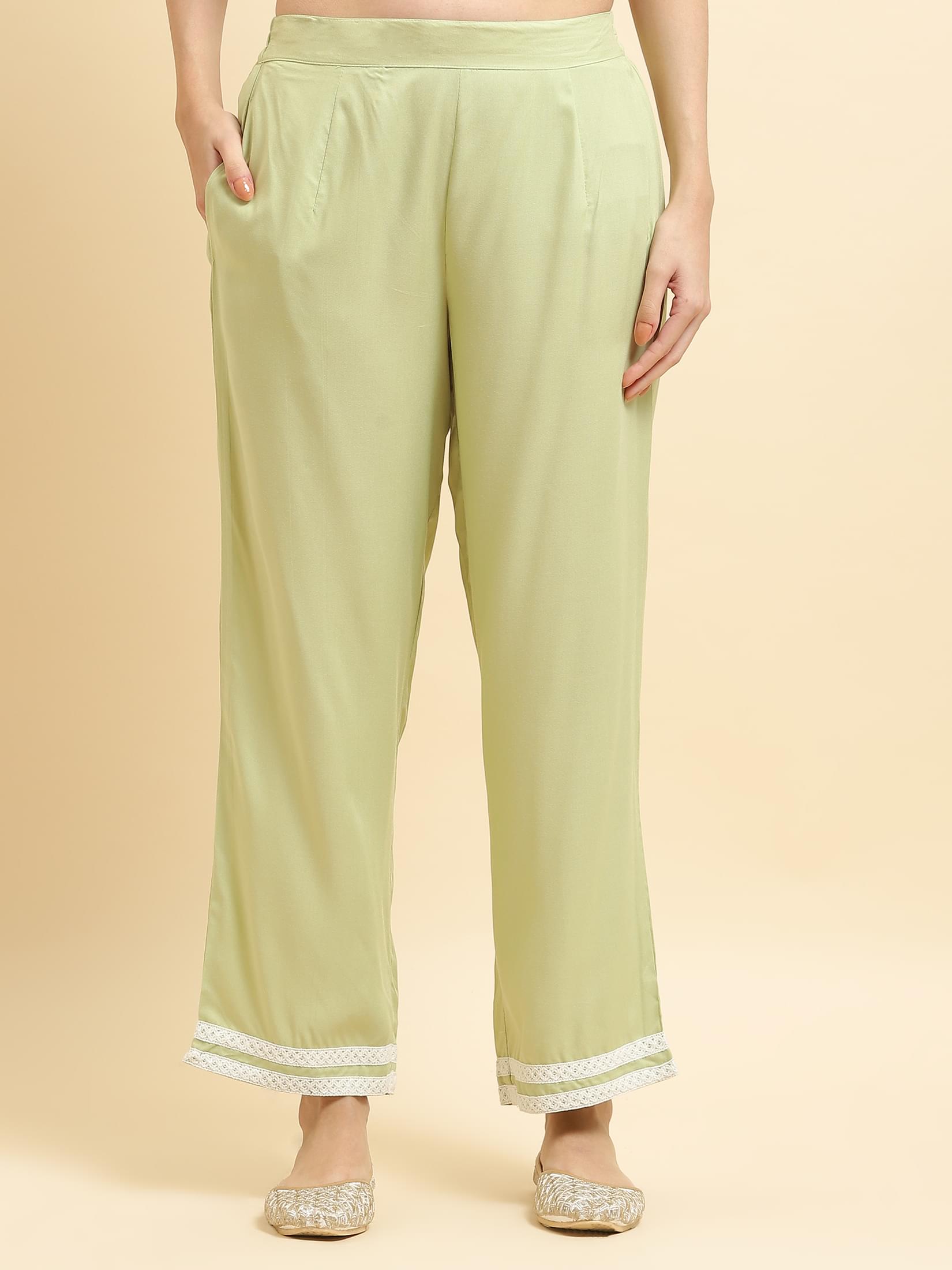 Women Liva Rayon Green Embroidered Kurta Comfort Pant Dupatta.