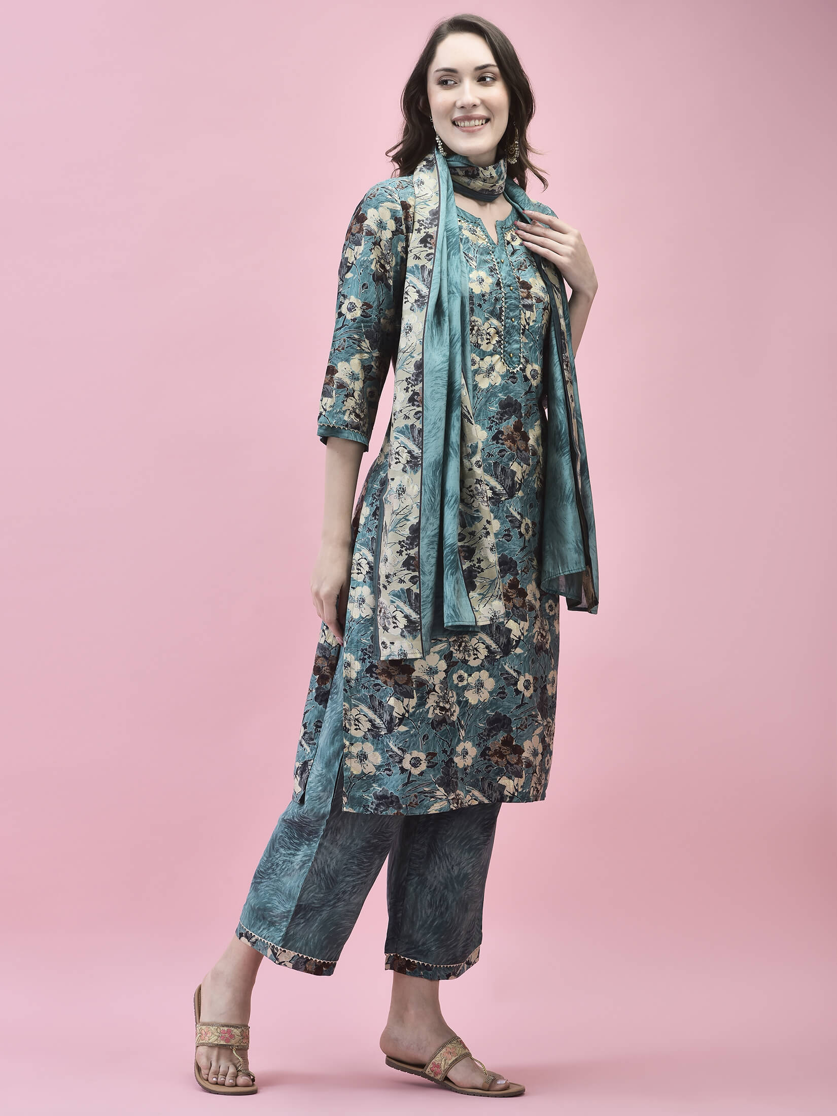 12376BLUE_right