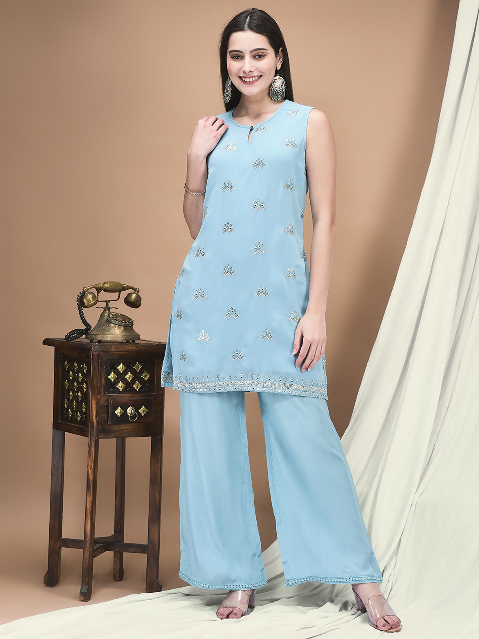 12389POWDERBLUE_detail2