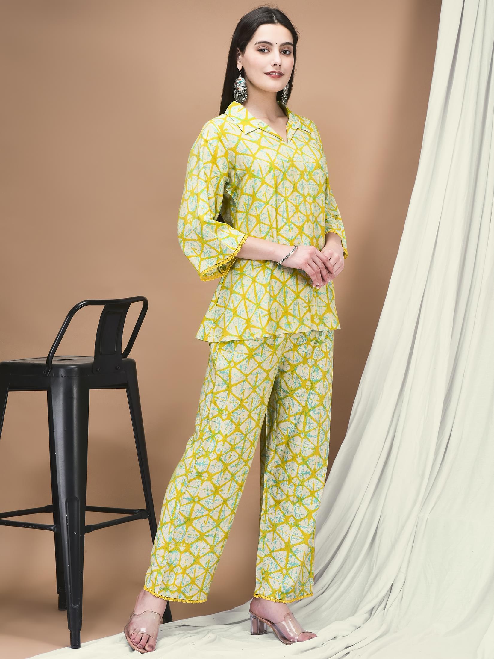 Women Liva Yellow Tie Dye Print Co-Ord Set.
