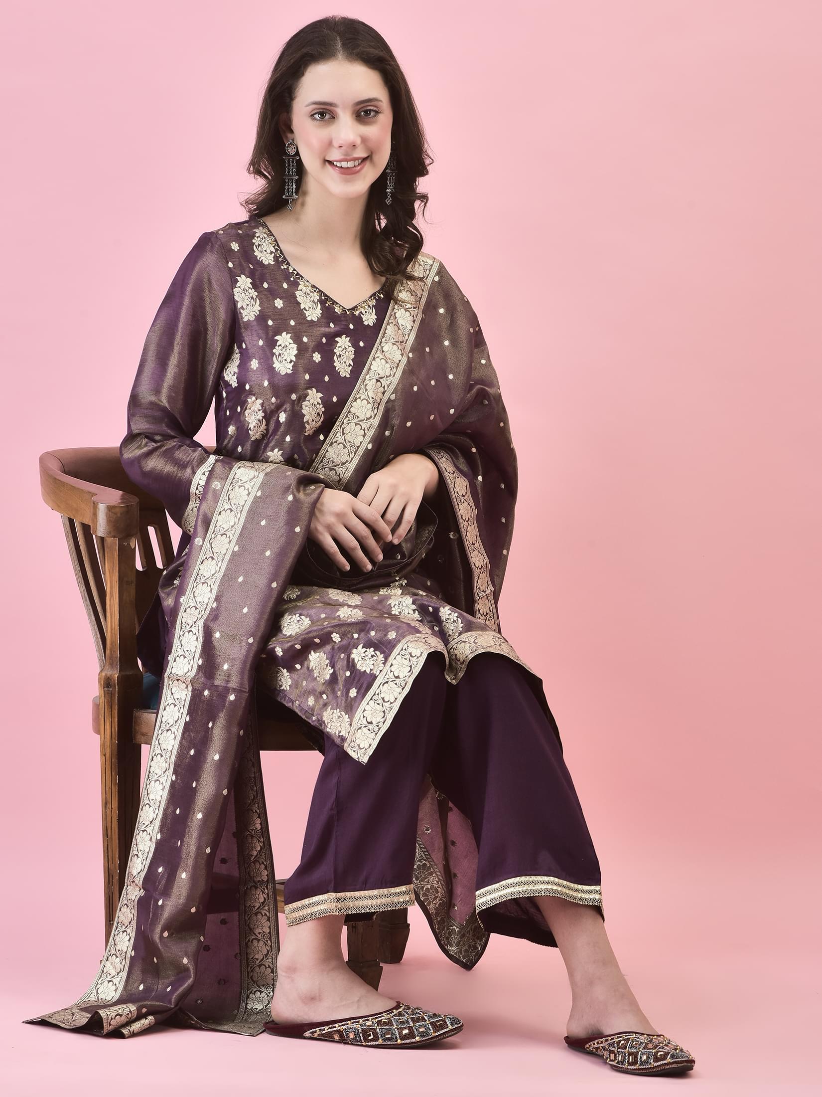 Women Silk Purple Woven Jacquard Kurta Comfort Pant Dupatta.
