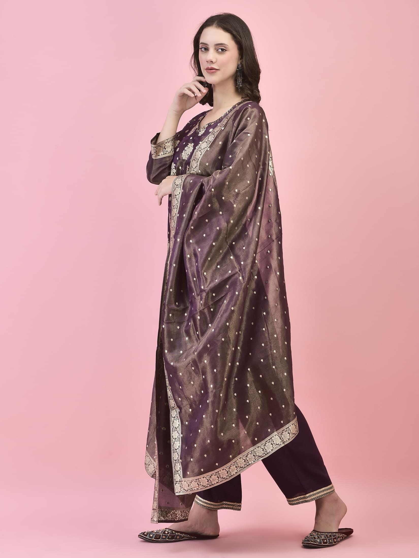 Women Silk Purple Woven Jacquard Kurta Comfort Pant Dupatta.