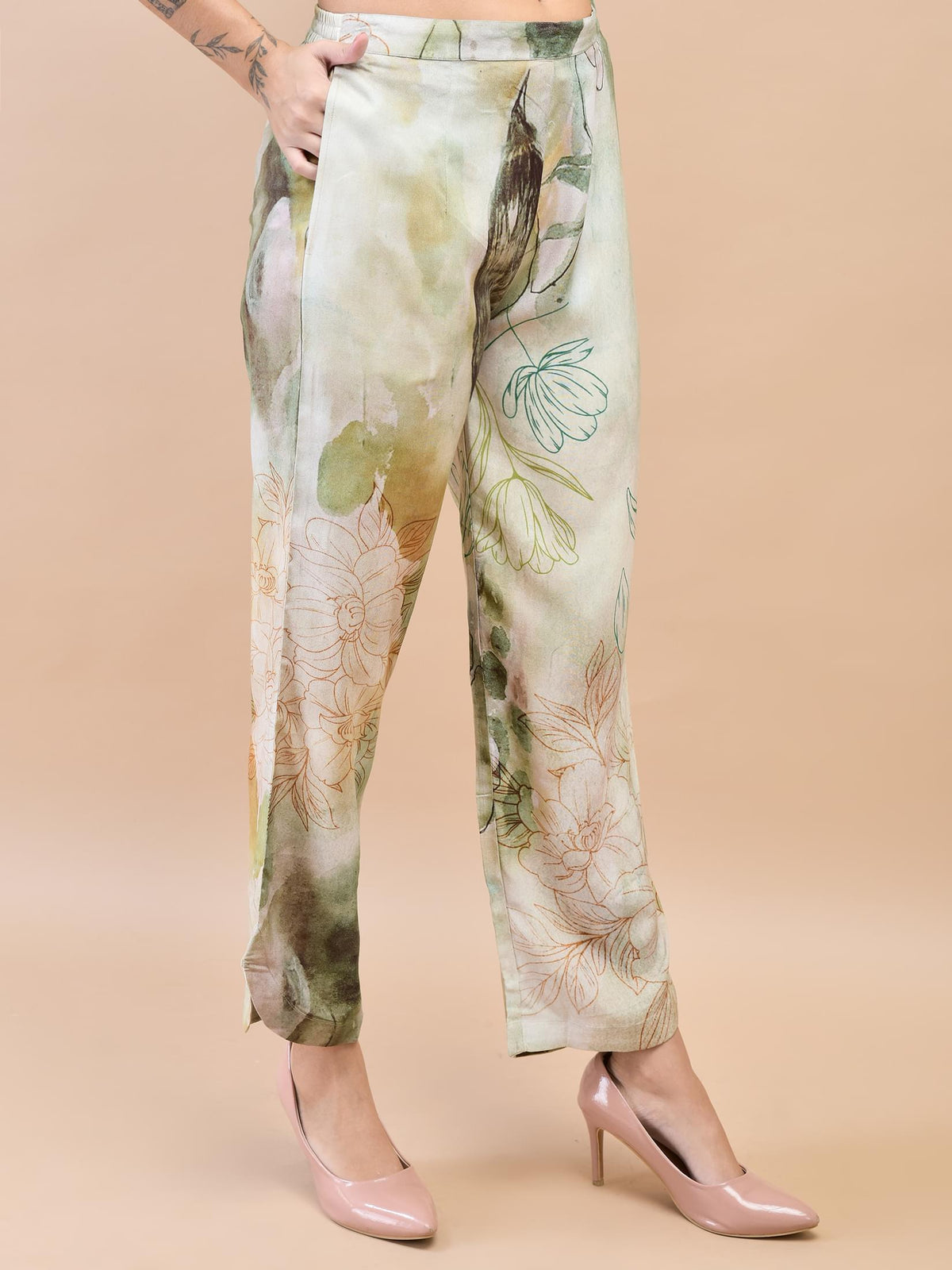 Women Liva Rayon Green Abstract Print Co-Ord Set.