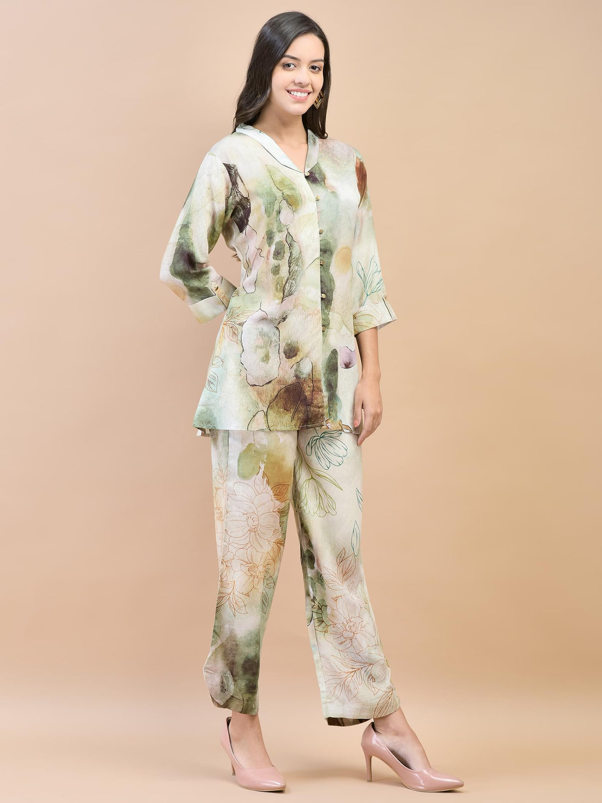 Women Liva Rayon Green Abstract Print Co-Ord Set.