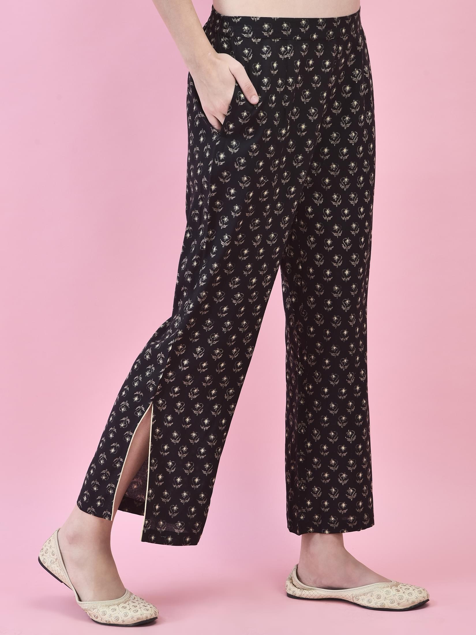 Women Cotton Black Floral Print Kurta Comfort Pant Dupatta.