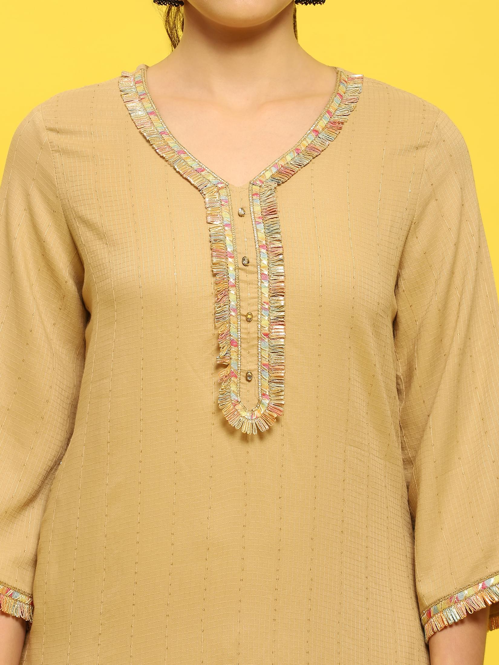 Women Poly Viscose Beige Solid Kurta.