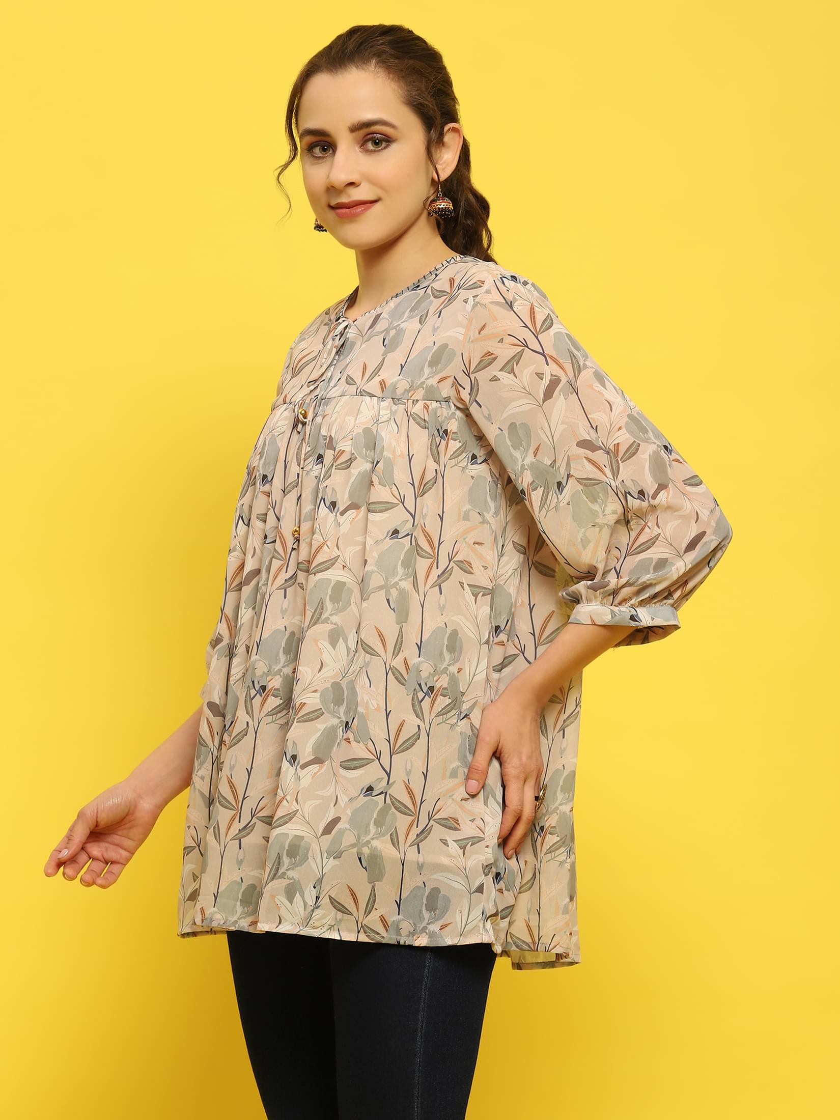 Women Georgette Grey Tropical Print Tunic.