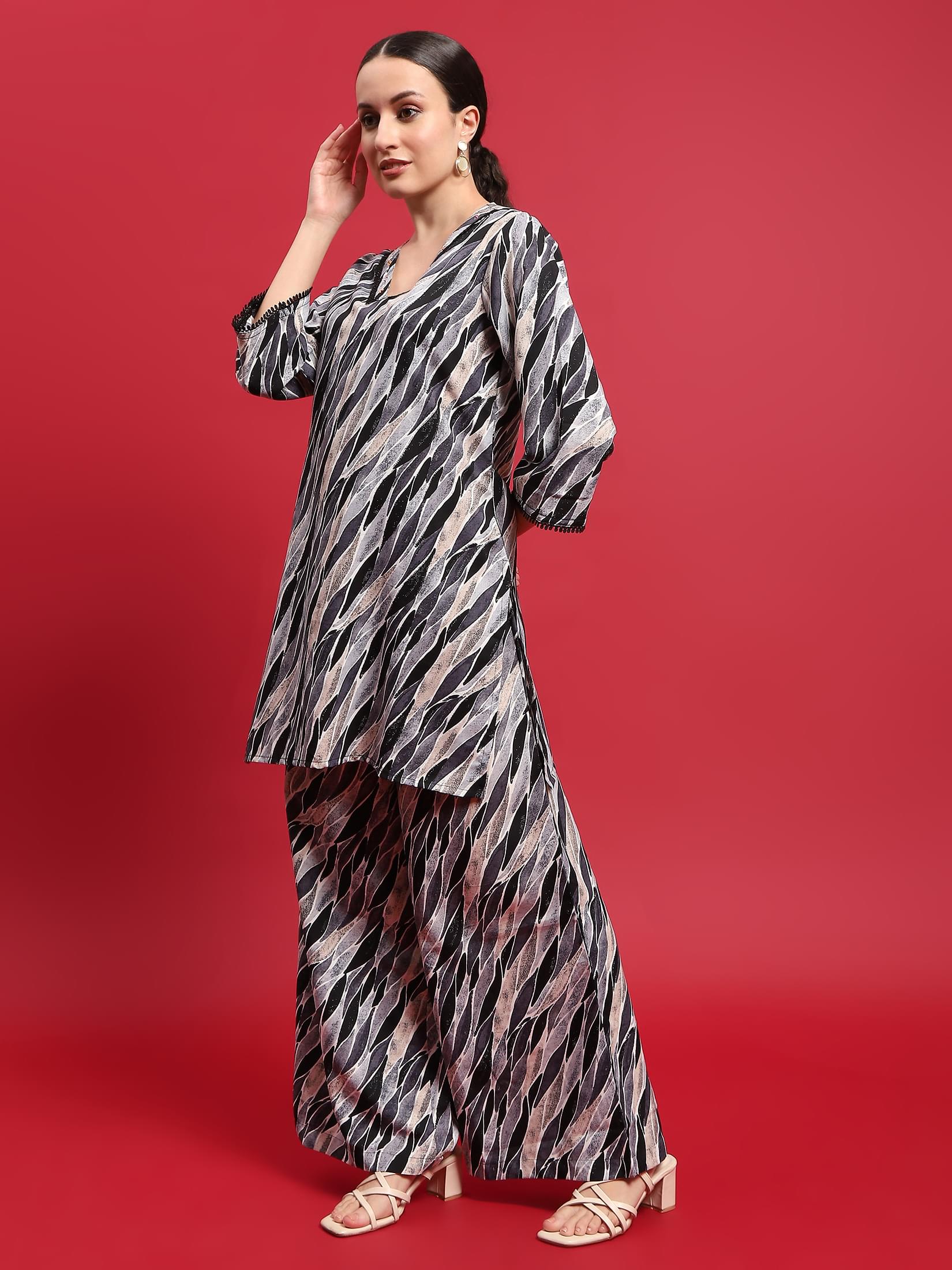 Women Polyester Grey Abstract Print Co-Ord Set.