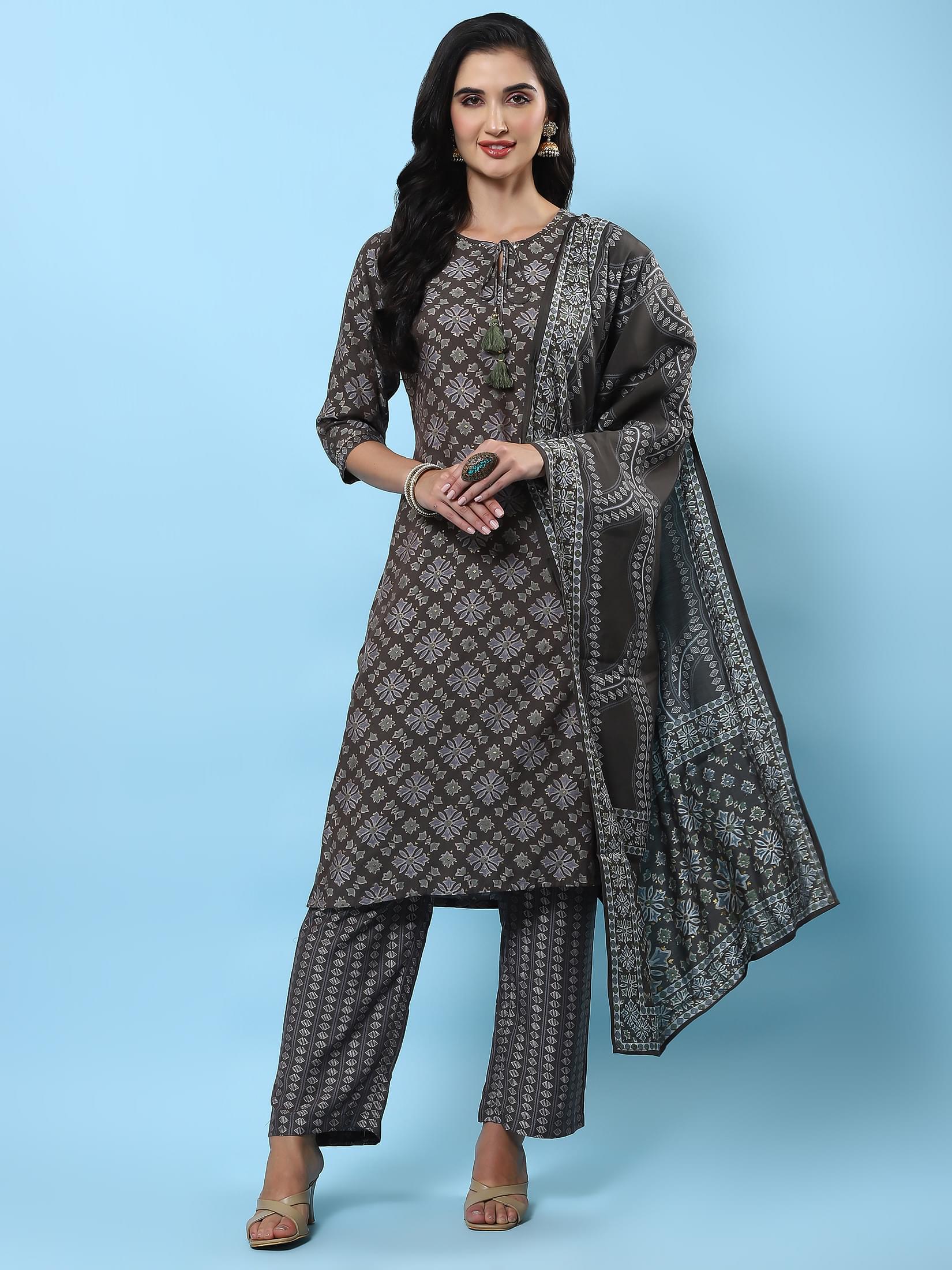 Women Grey Floral Printed Kurta Comfort Pant Dupatta.