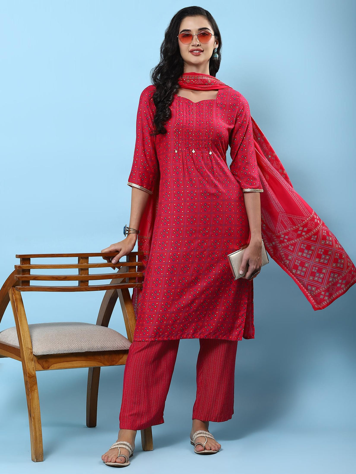 Women Fuchsia Geometric Printed Kurta Comfort Pant Dupatta.