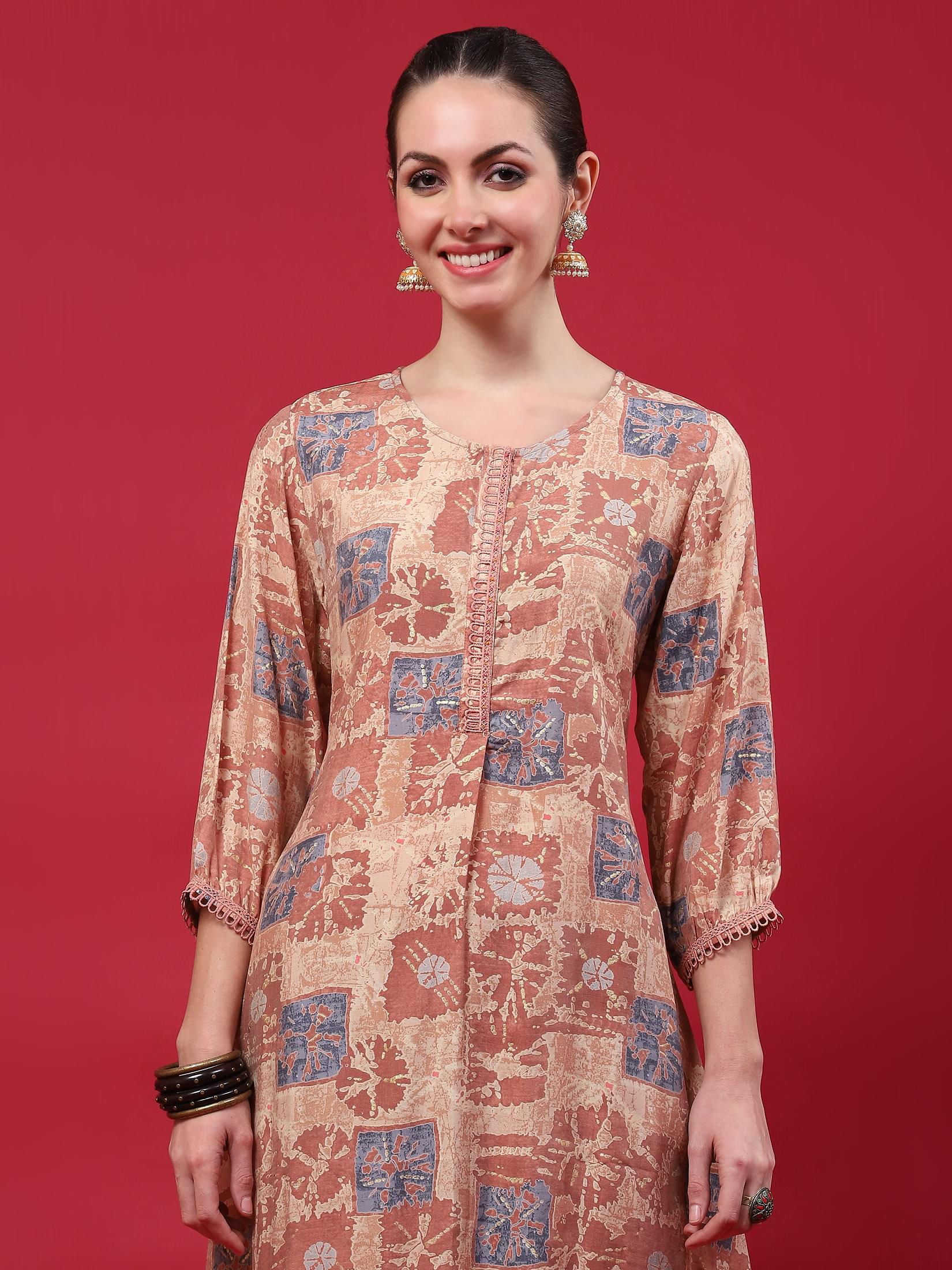 Women Orange Abstract Printed Kurta.