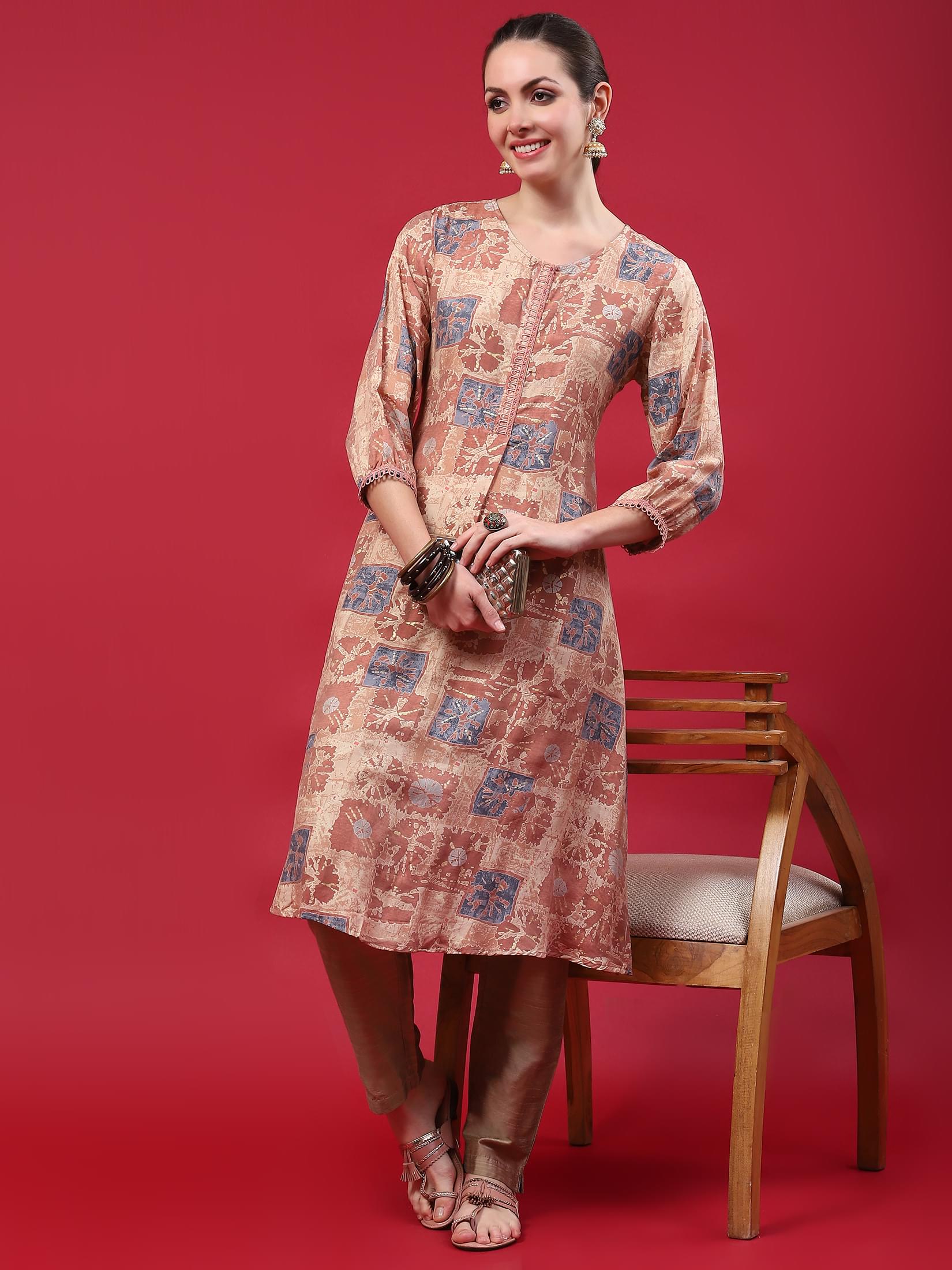 Women Orange Abstract Printed Kurta.