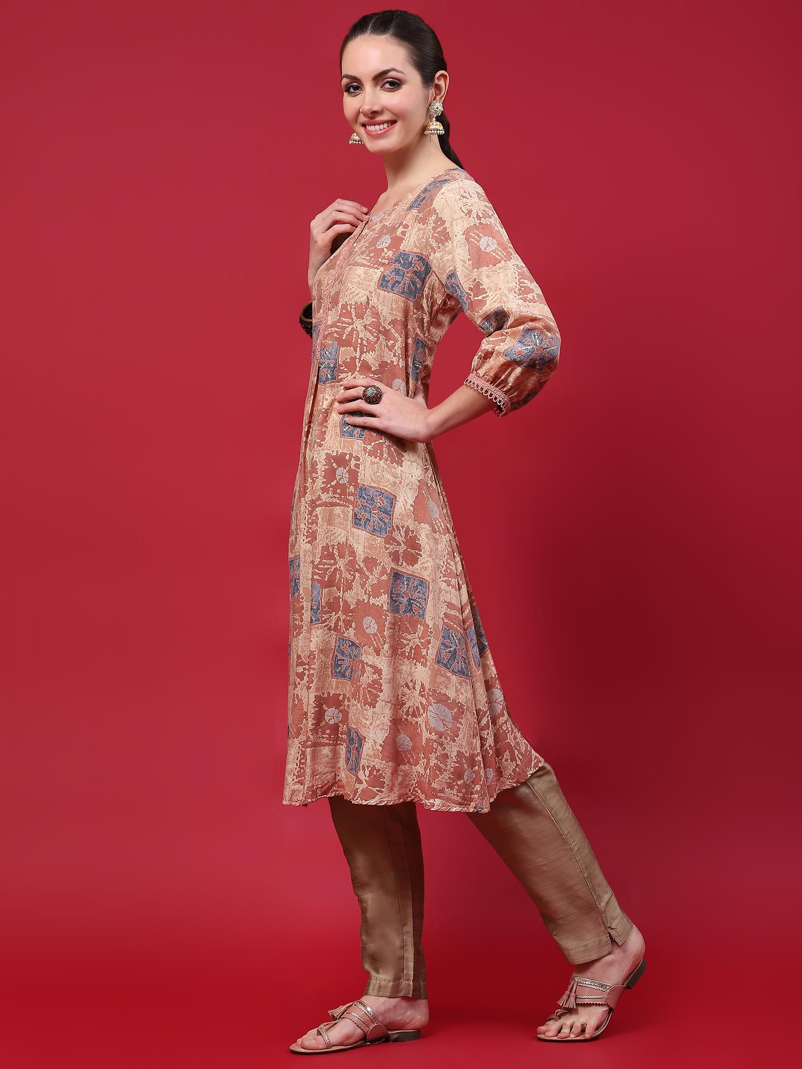Women Orange Abstract Printed Kurta.