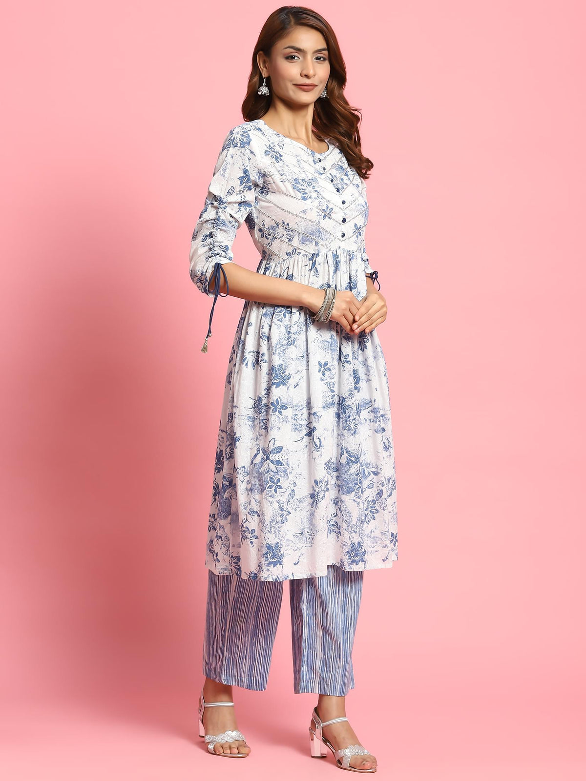 Women White Floral Printed Kurta Comfort Pant Dupatta.