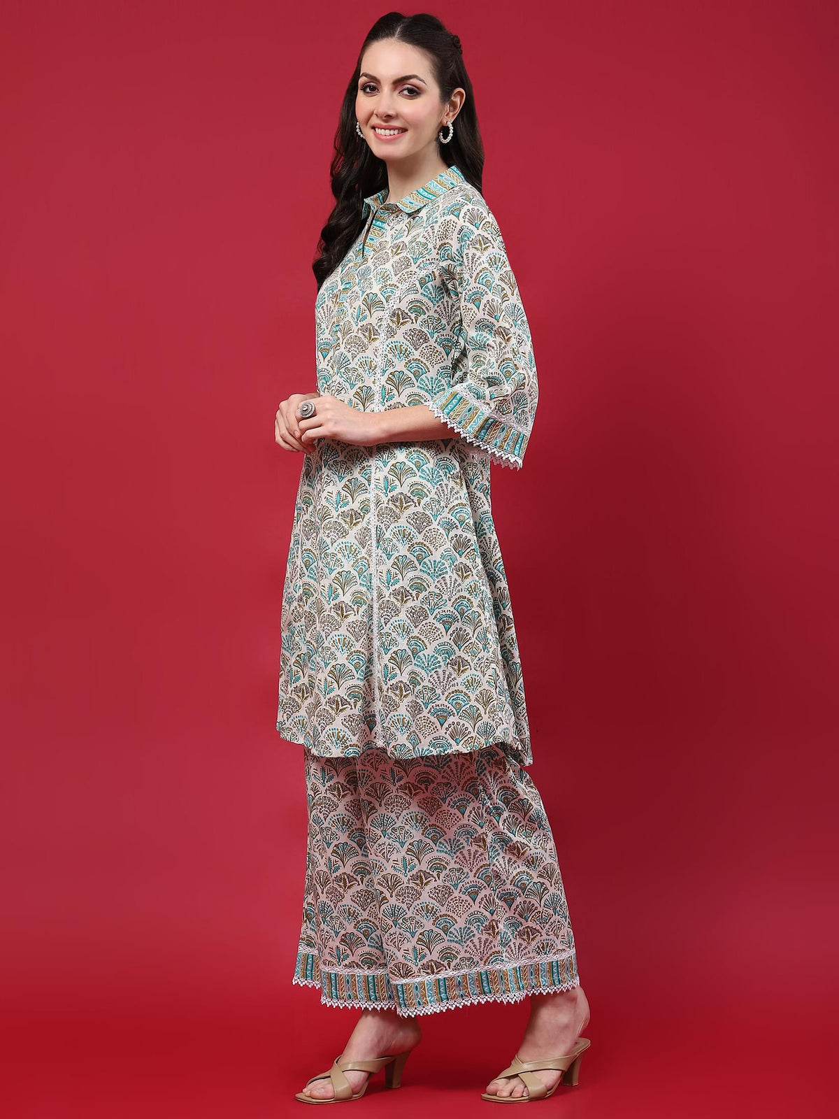 Women Multicolor Floral Printed Co-Ord Set.