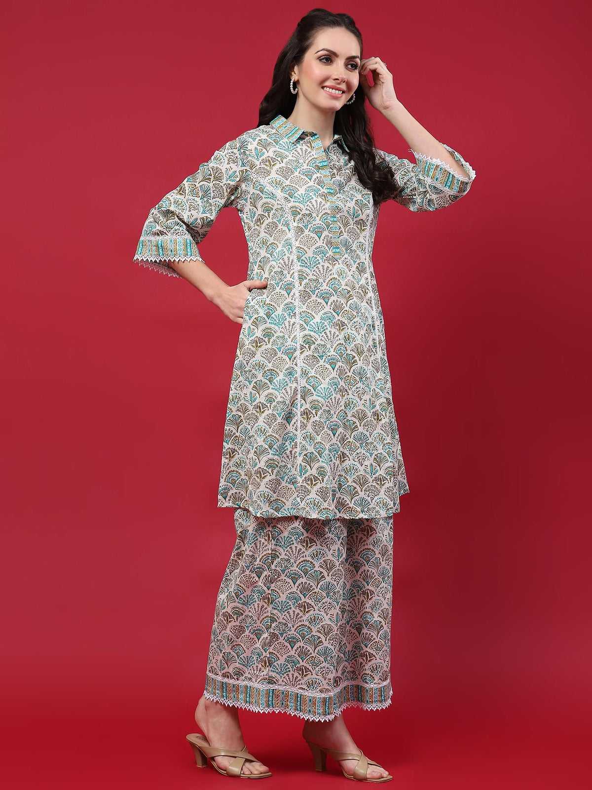 Women Multicolor Floral Printed Co-Ord Set.