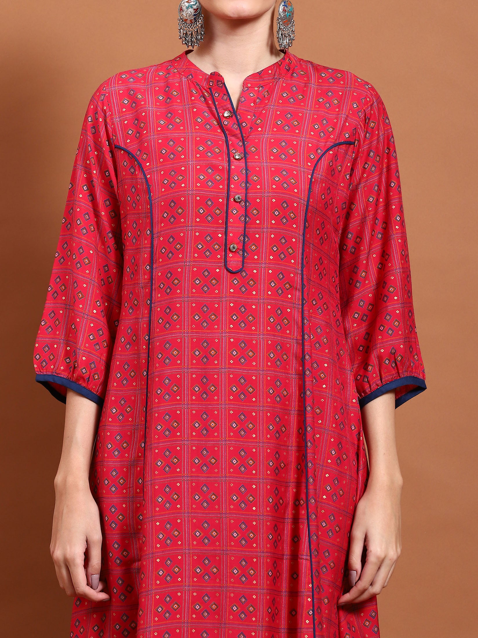 15142MPFUCHSIA_closer