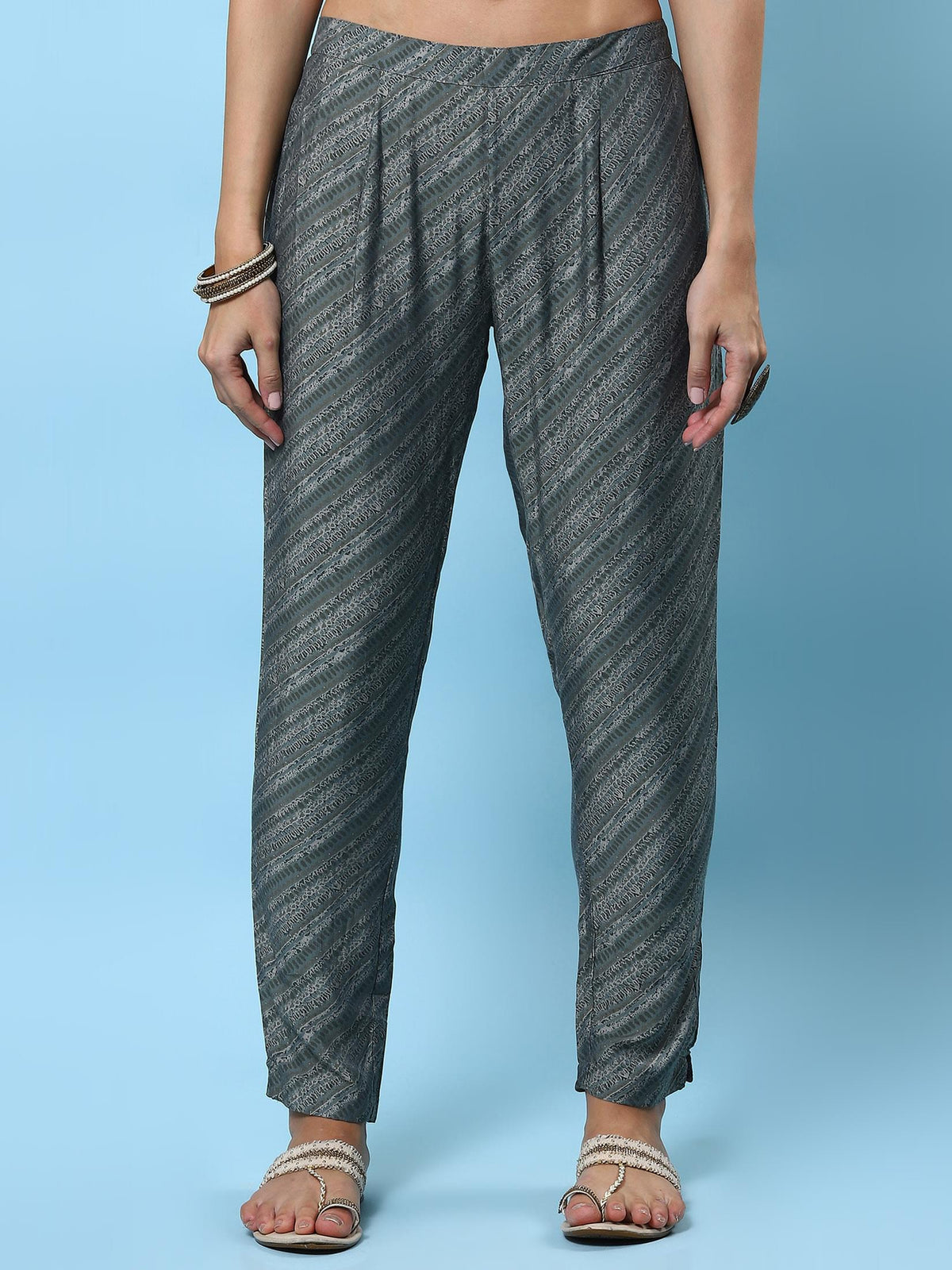 Women Grey Abstract Printed Kurta Trouser Dupatta.