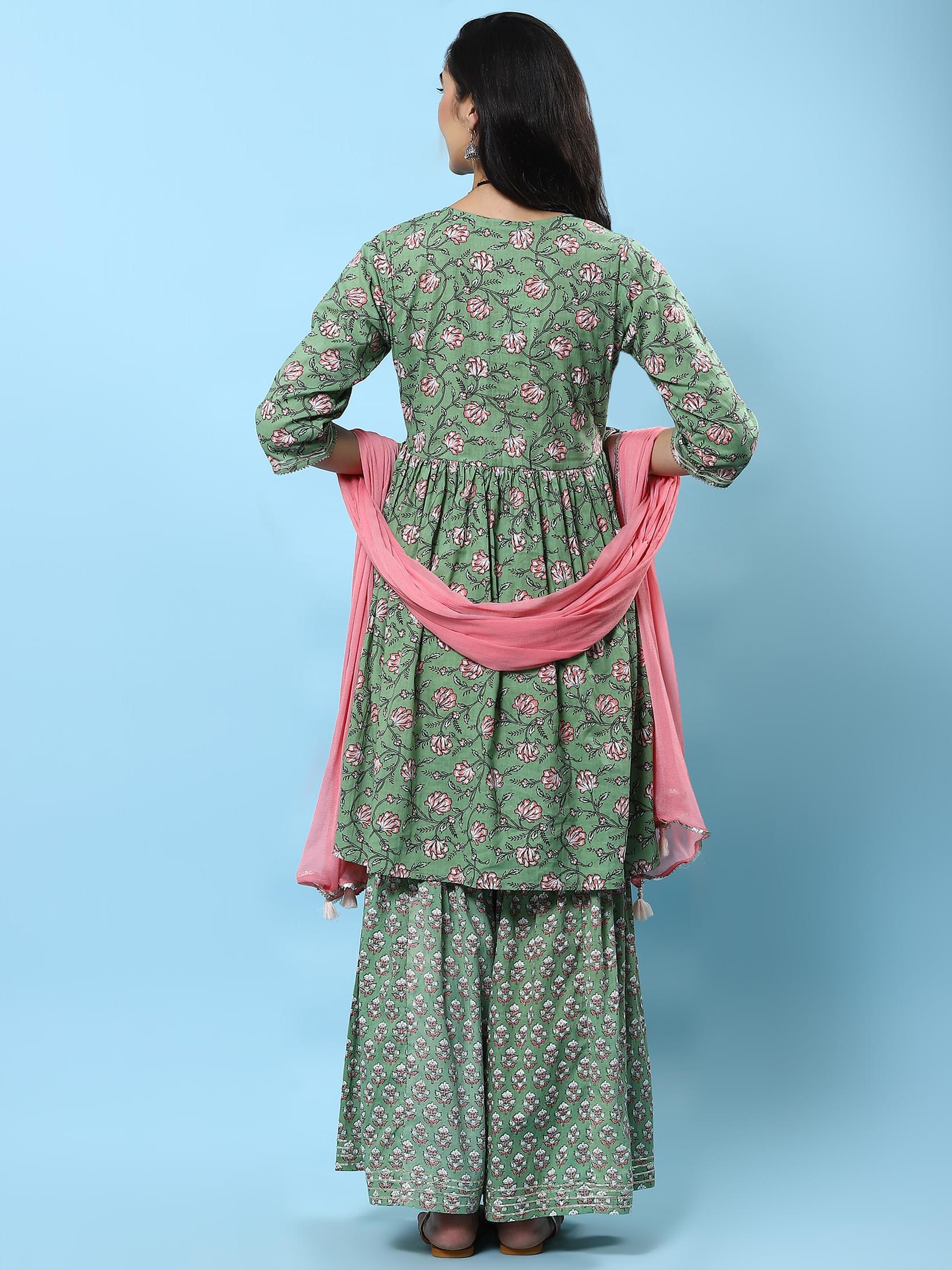 Women Green Floral Printed Kurta Sharara Dupatta.