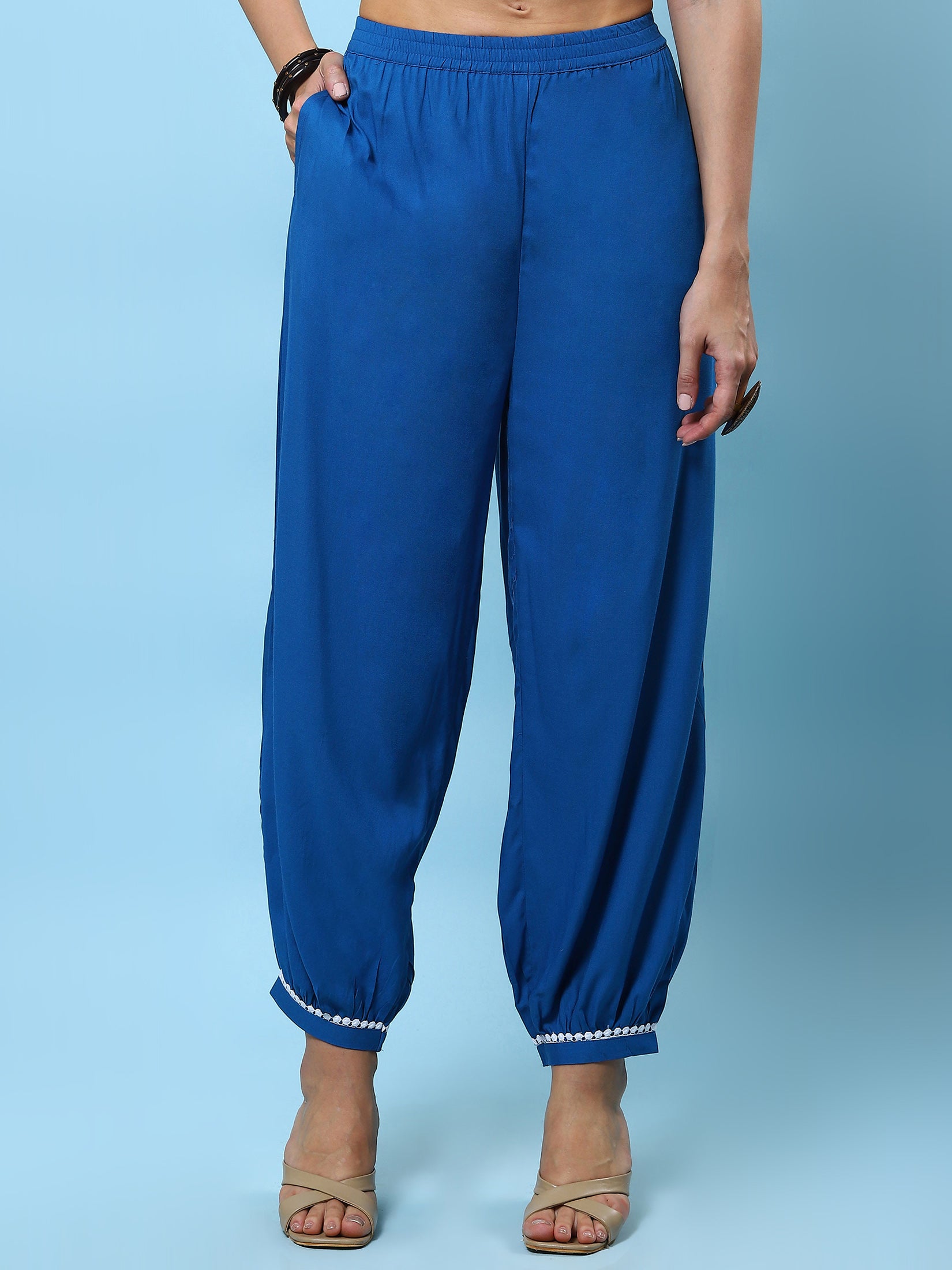 15192MPOFFWHITE_bottom_jpg