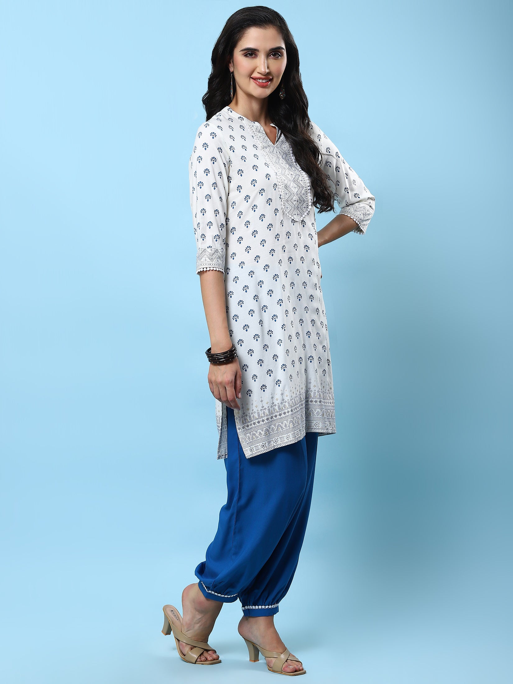 15192MPOFFWHITE_right_jpg