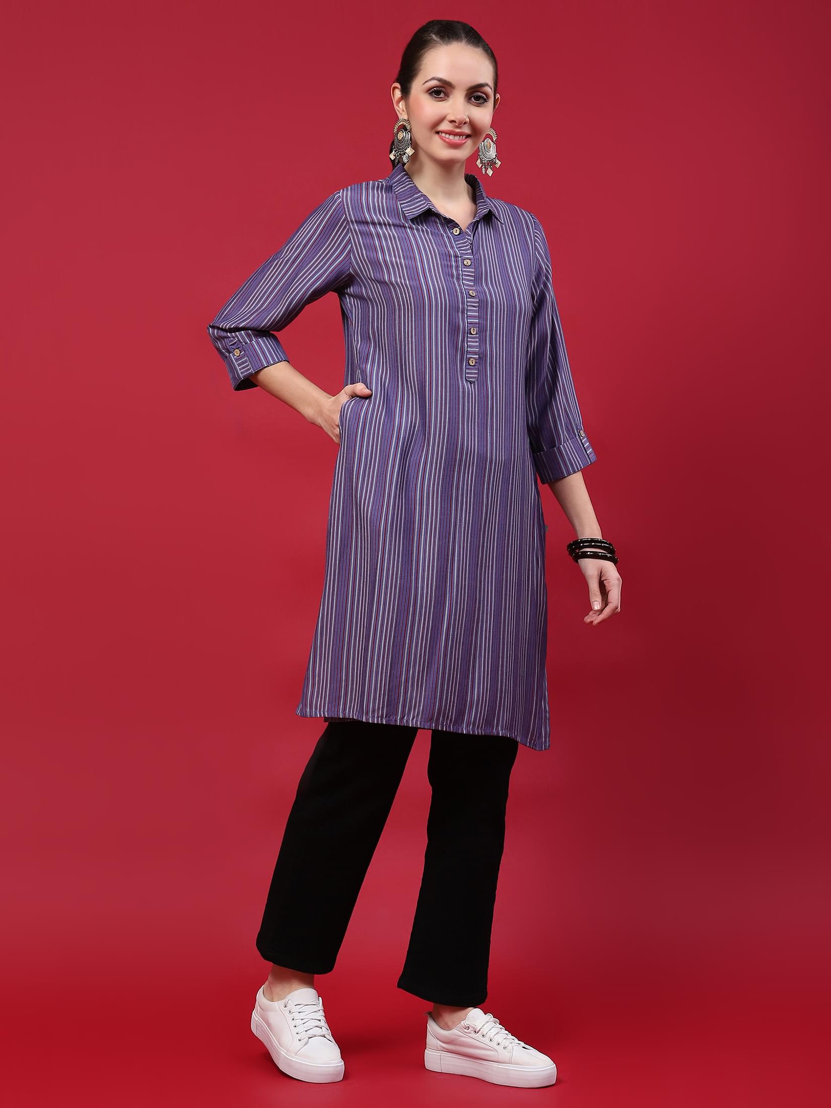 Women Blue Stripe Printed Kurti.