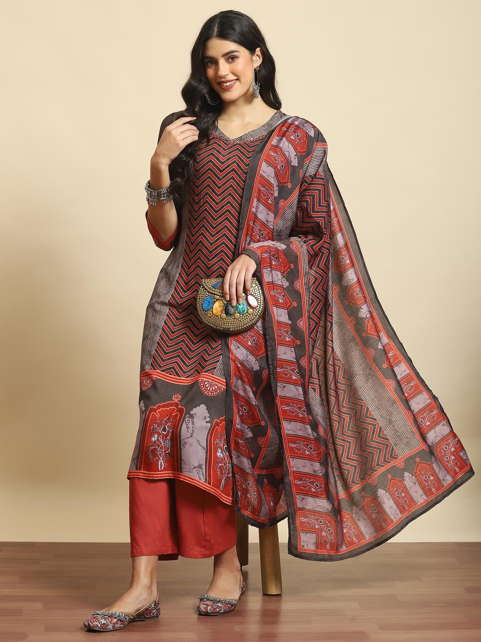 Women Maroon Geometric Print Kurta Comfort Pant Dupatta.