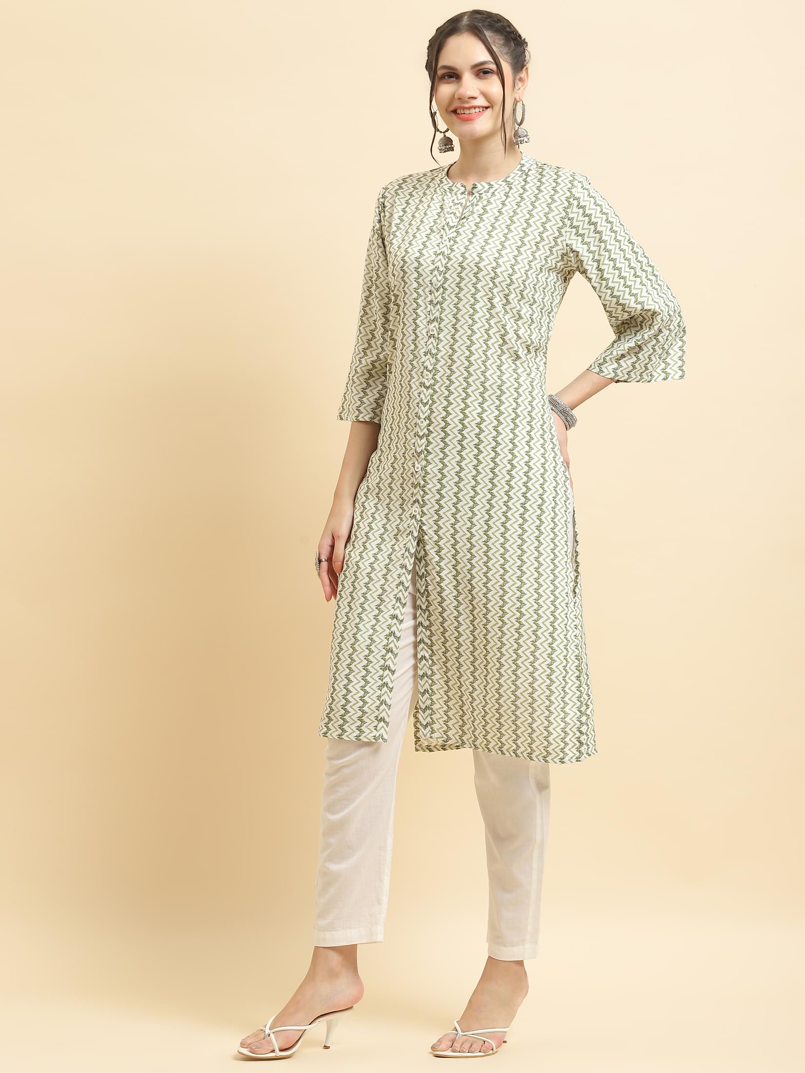 Women Liva Rayon Green Stripe Print Kurta.