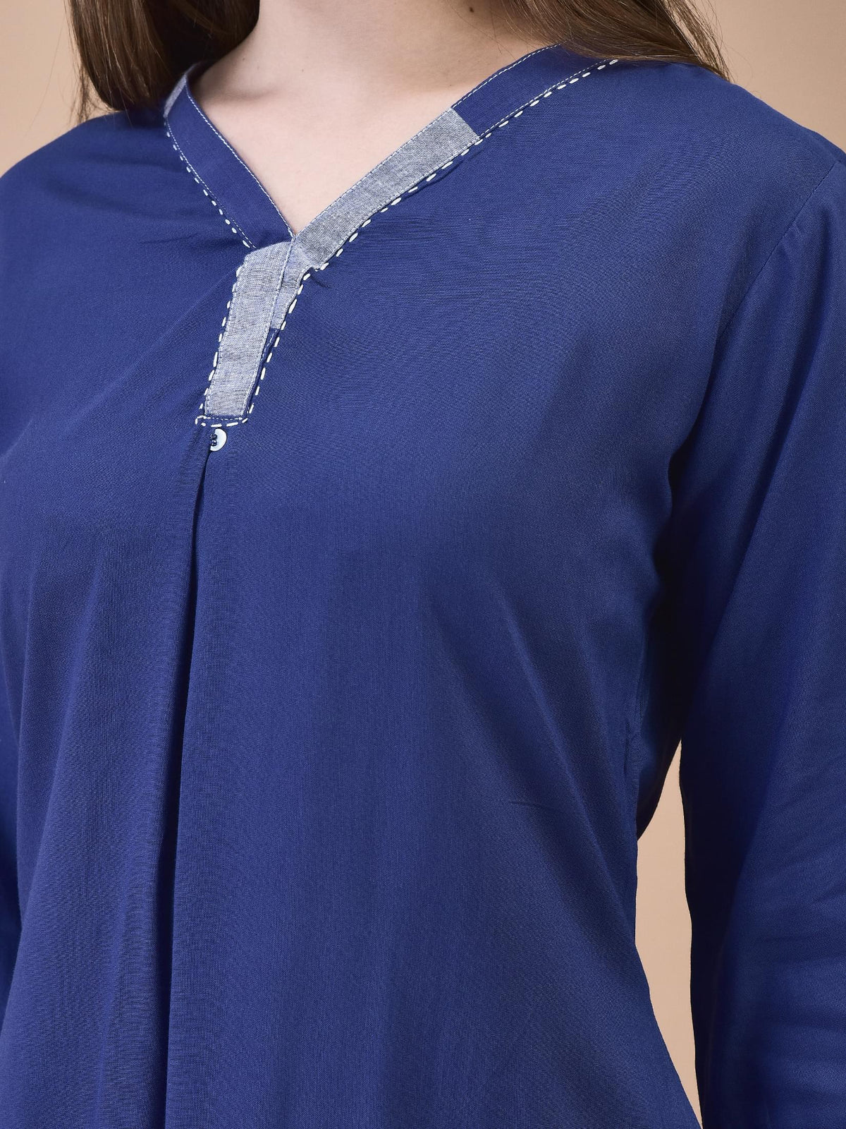 Women Liva (Rayon) Blue Solid Kurta With Cotton Comfort Pant.