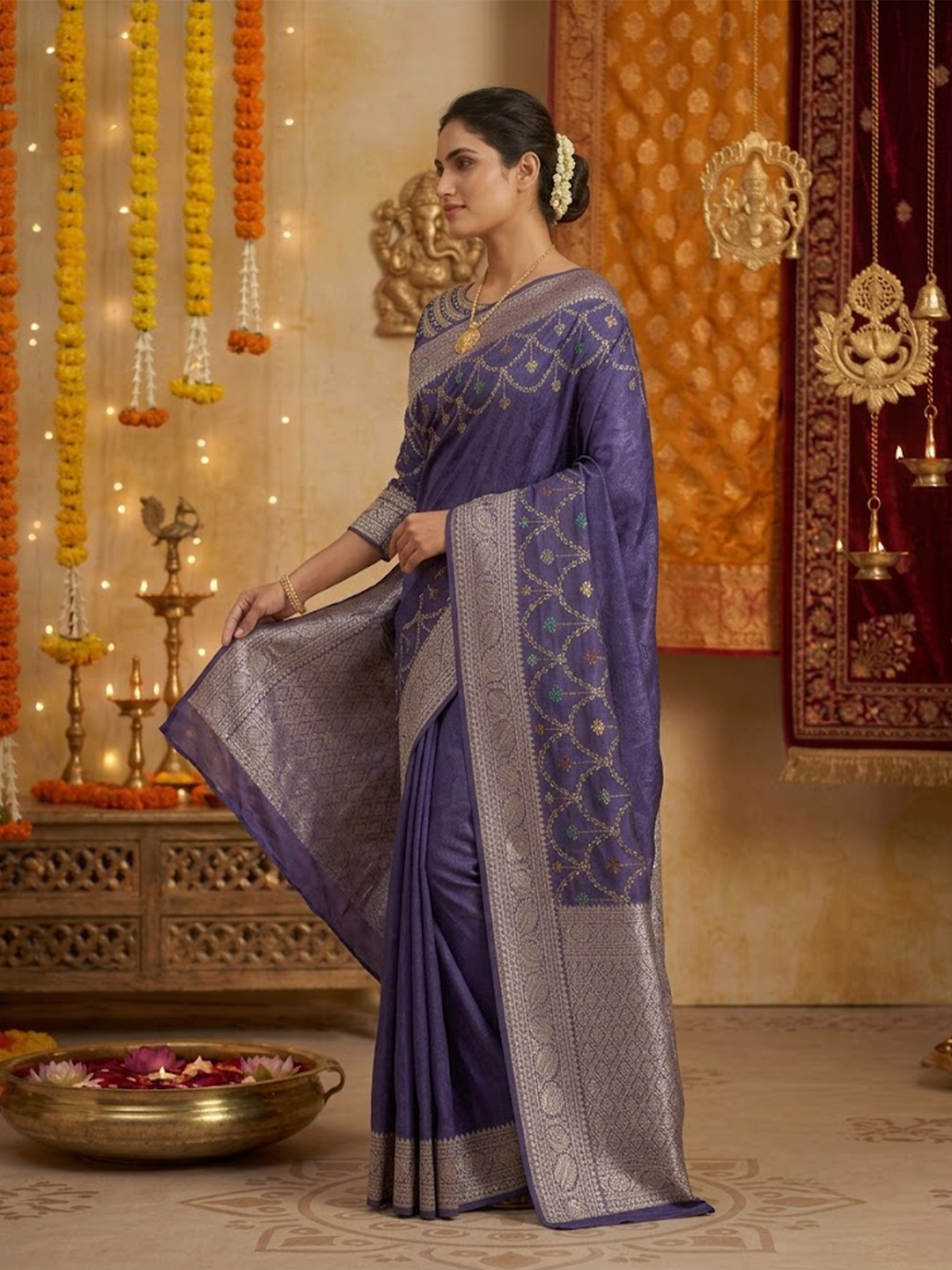 Women Lilac Viscose Saree With Stitch Blouse