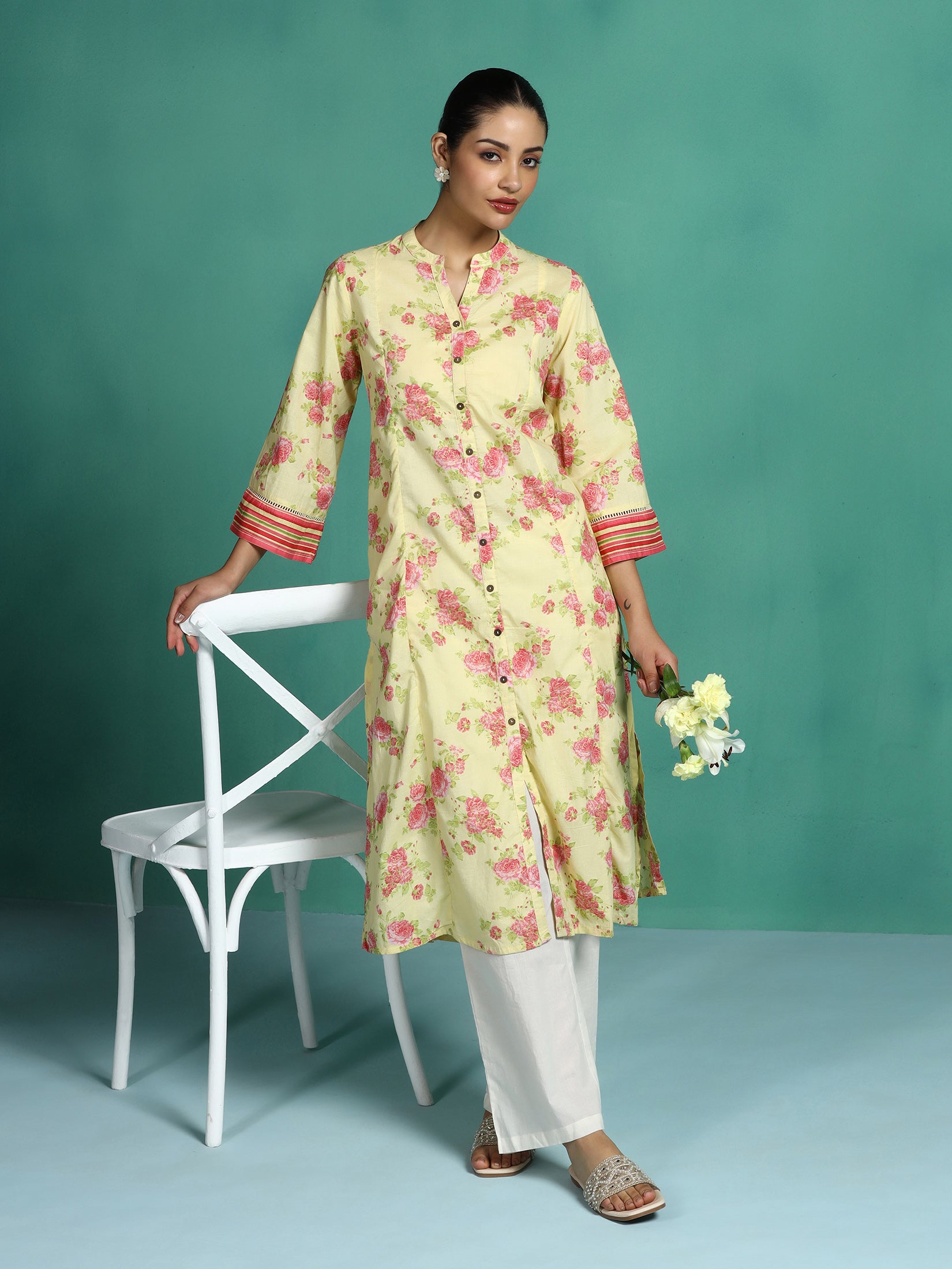 Women Cotton Yellow Floral Print Kurta